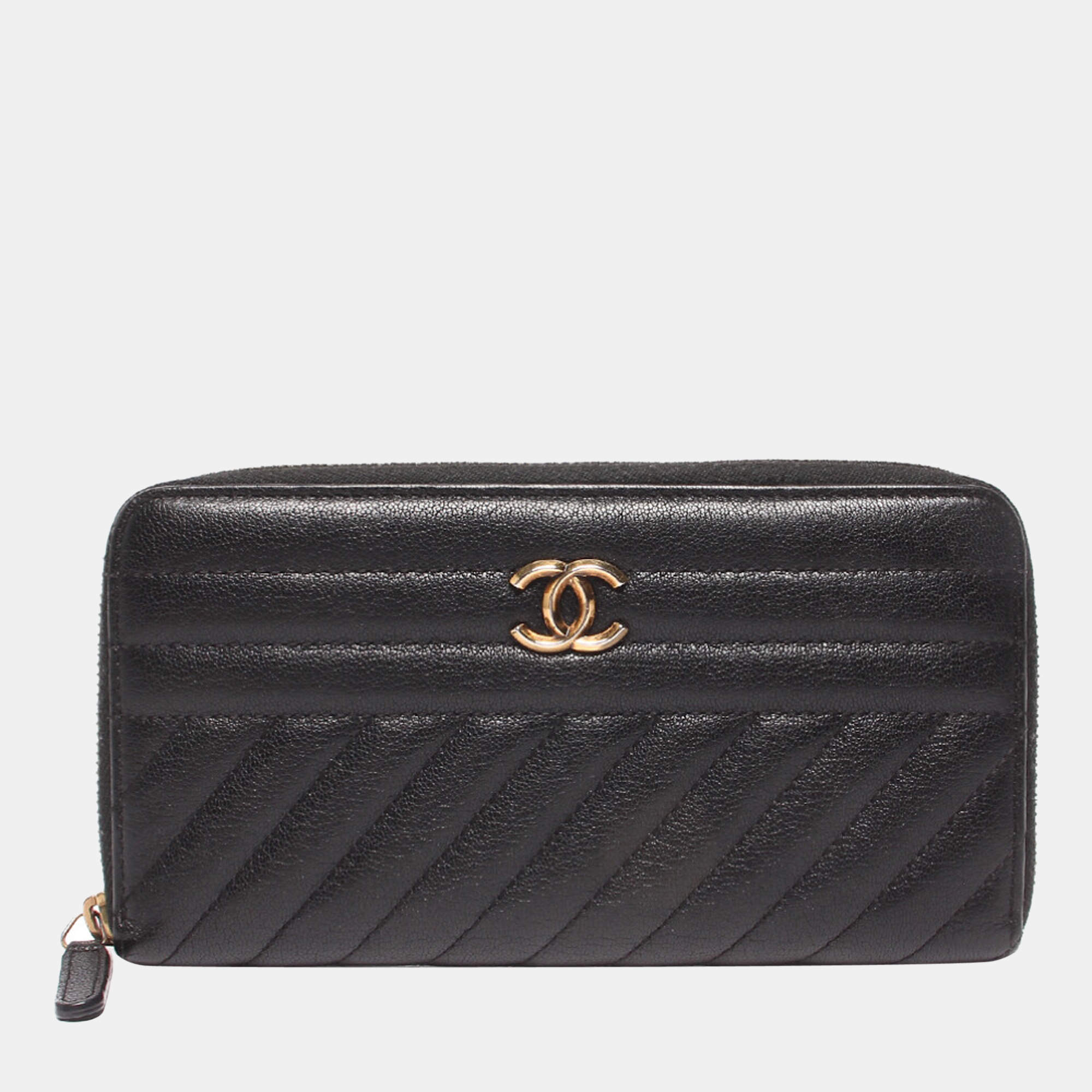 Chanel CC Zip Around Leather Wallet