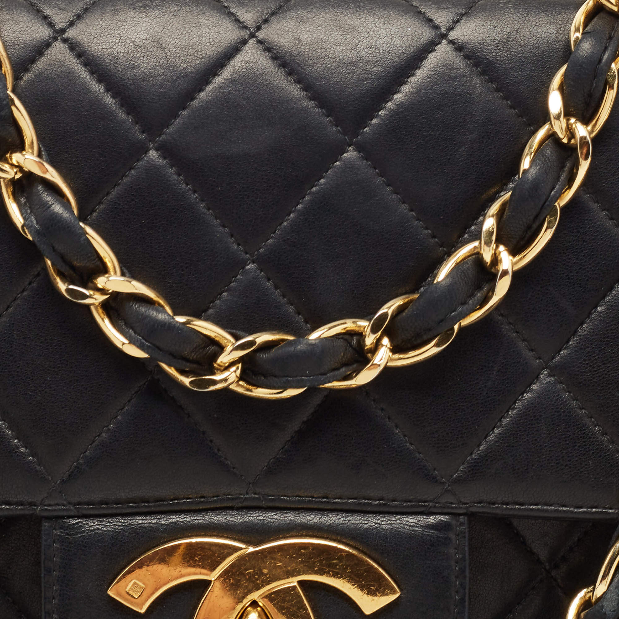Chanel Black Quilted Lambskin Leather Jumbo Classic Single Flap Bag Chanel