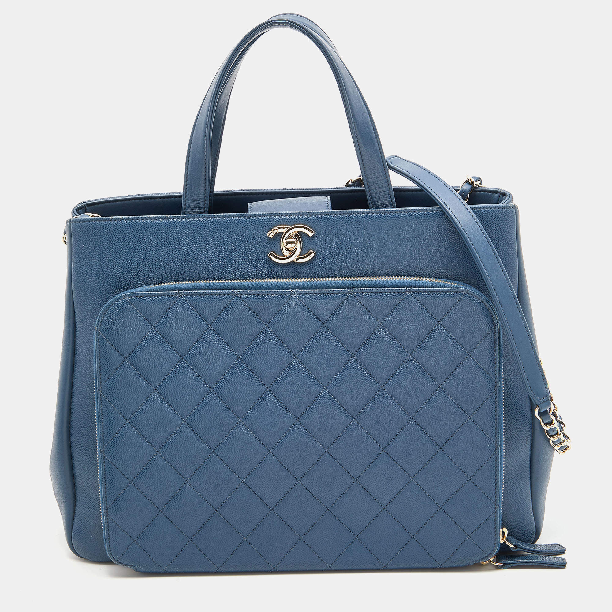 Chanel Business Affinity Tote bag in blue caviar quilted leather
