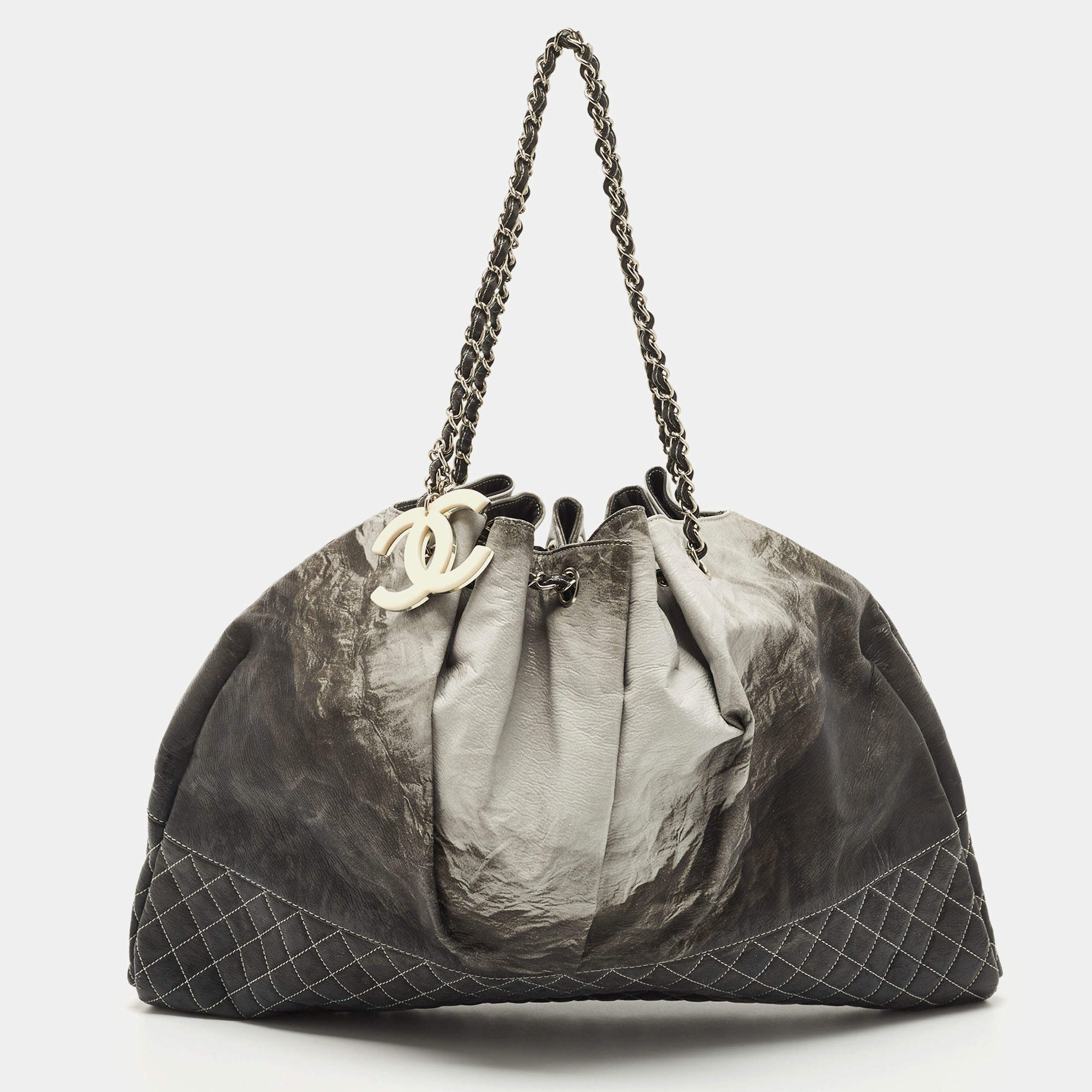 Pre Owned Chanel Black/Grey Quilted Patent Leather Melrose Degrade Cabas Tote