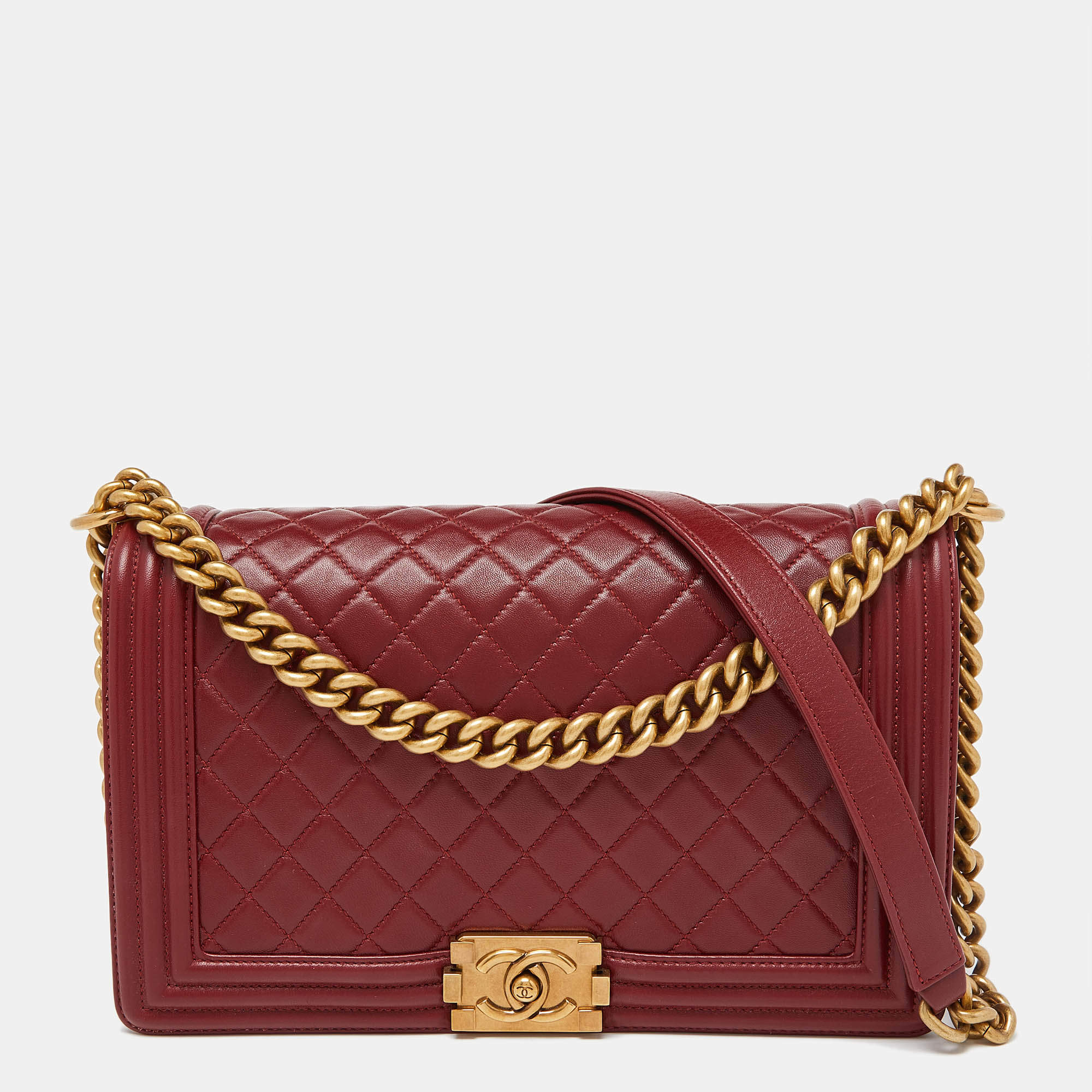 Pre Owned Chanel Red Quilted Leather New Medium Boy Shoulder Bag