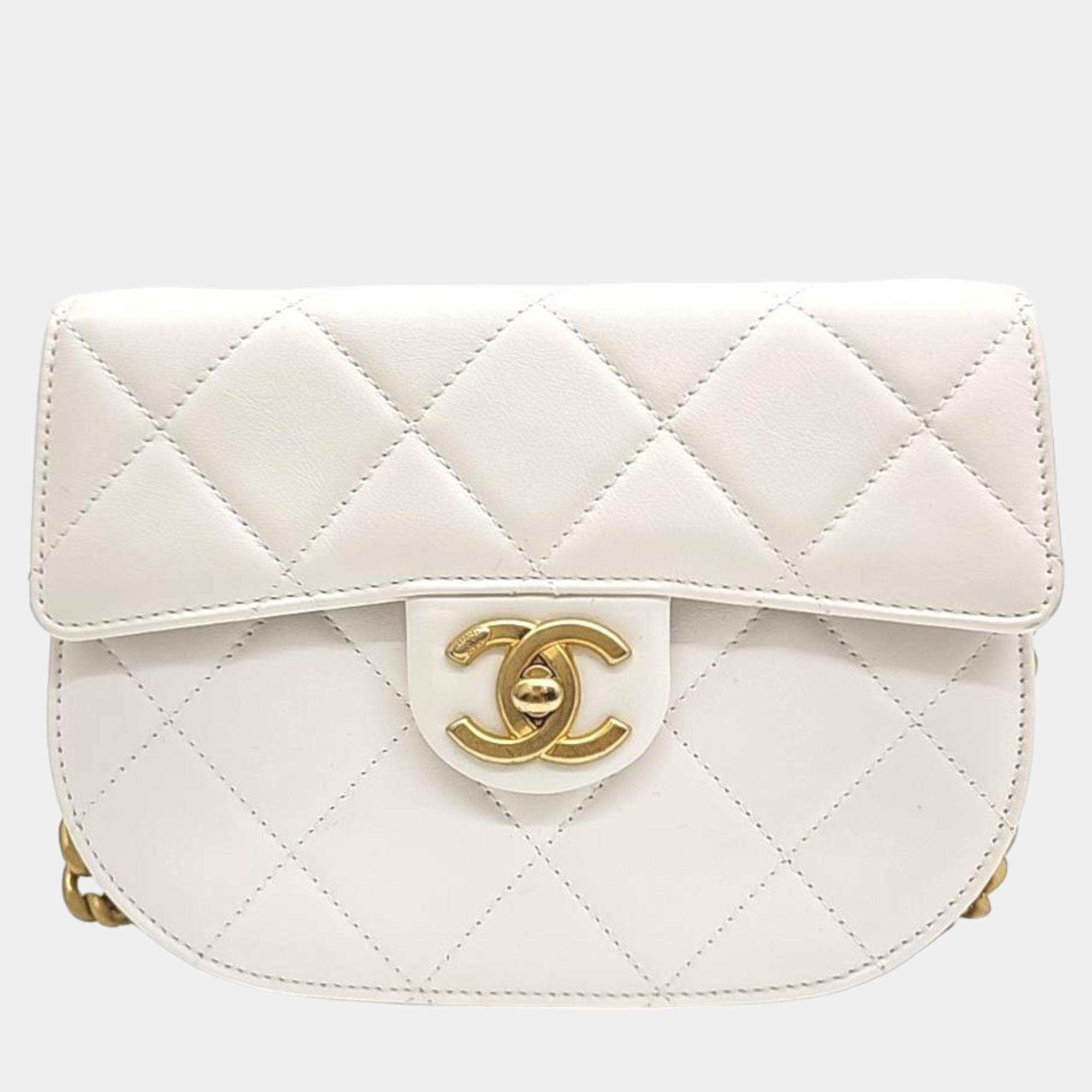 Chanel White Leather CC messenger crossbag