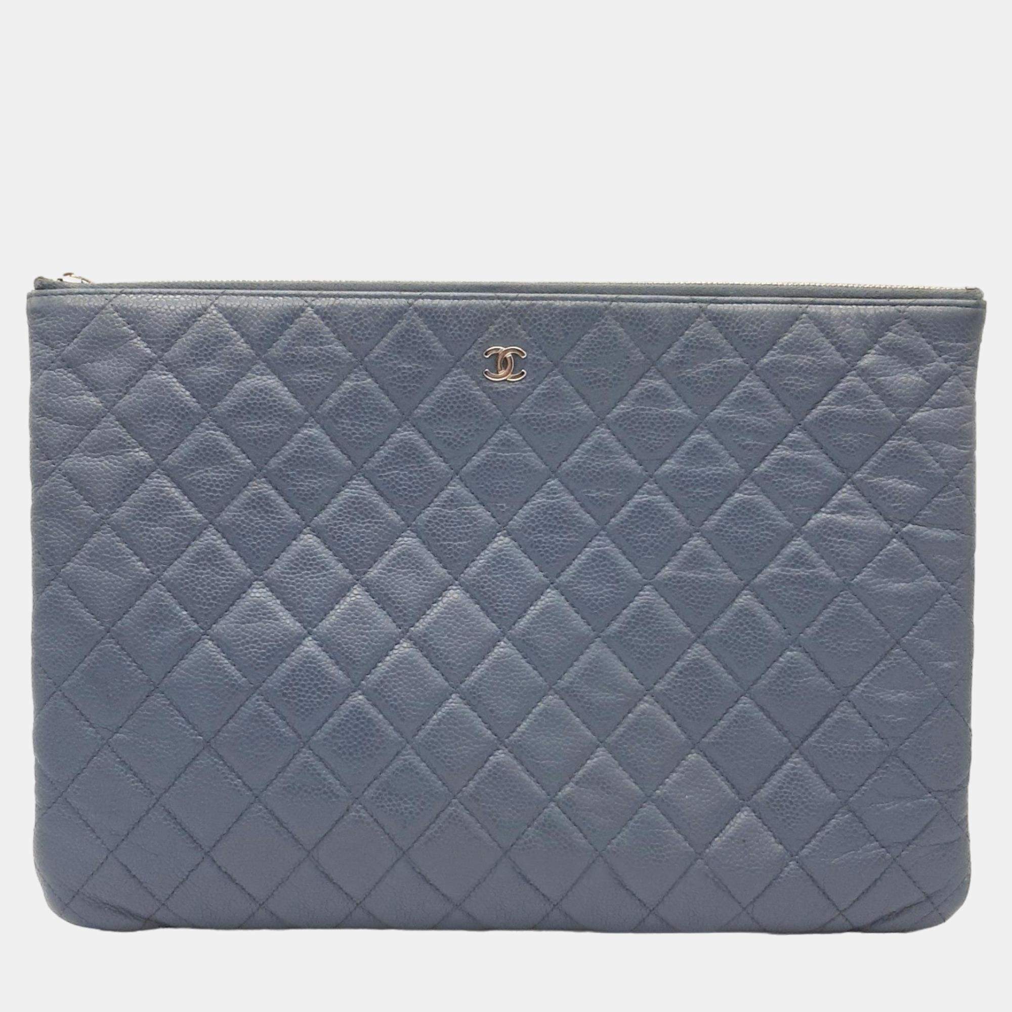 Pre Owned Chanel Blue/Grey Caviar Clutch Large