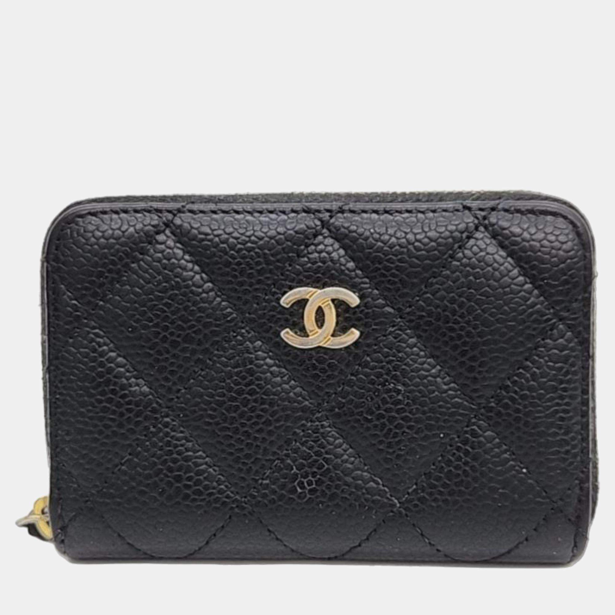 Chanel Black caviar card wallet