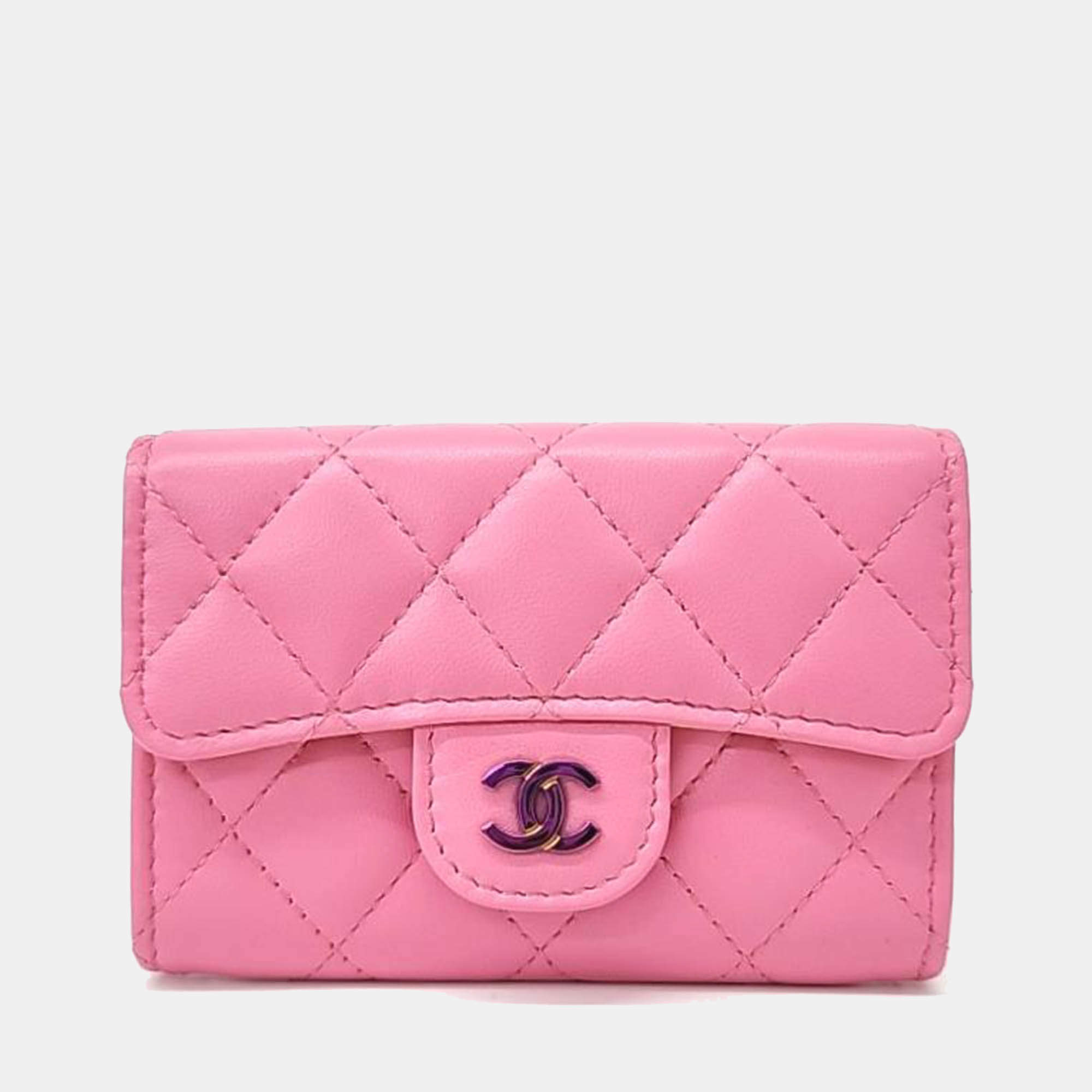 Pre Owned Chanel Leatrer Pink card wallet