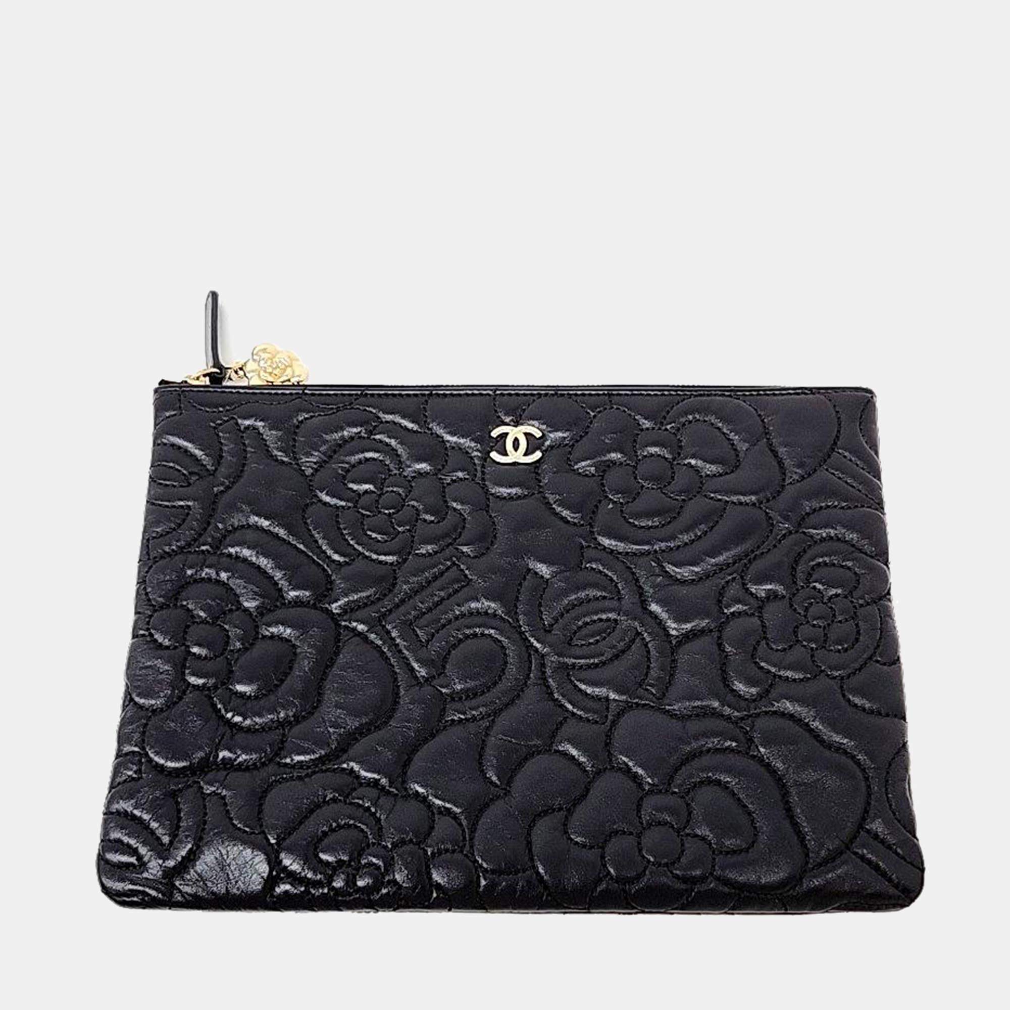 Pre Owned Chanel Leather Black  Camellia Clutch bag