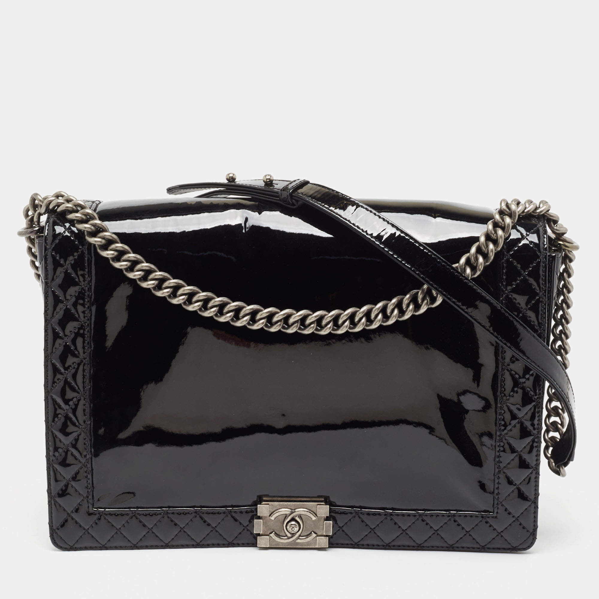 Pre Owned Chanel Black Patent Leather Large Reverso Boy Flap Bag