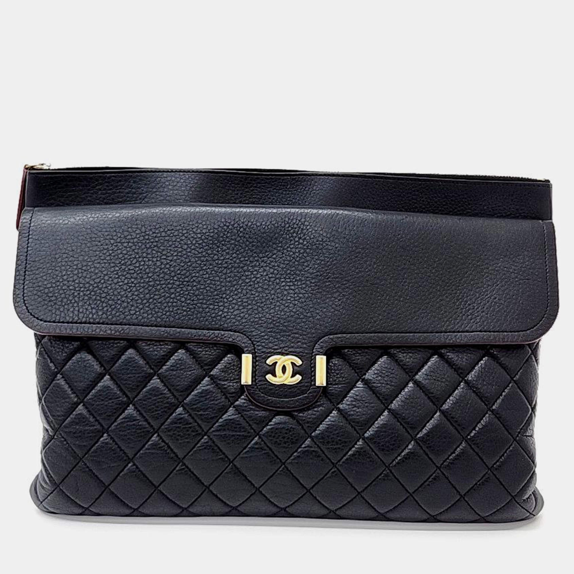 Pre Owned Chanel Leather Black Large Clutch