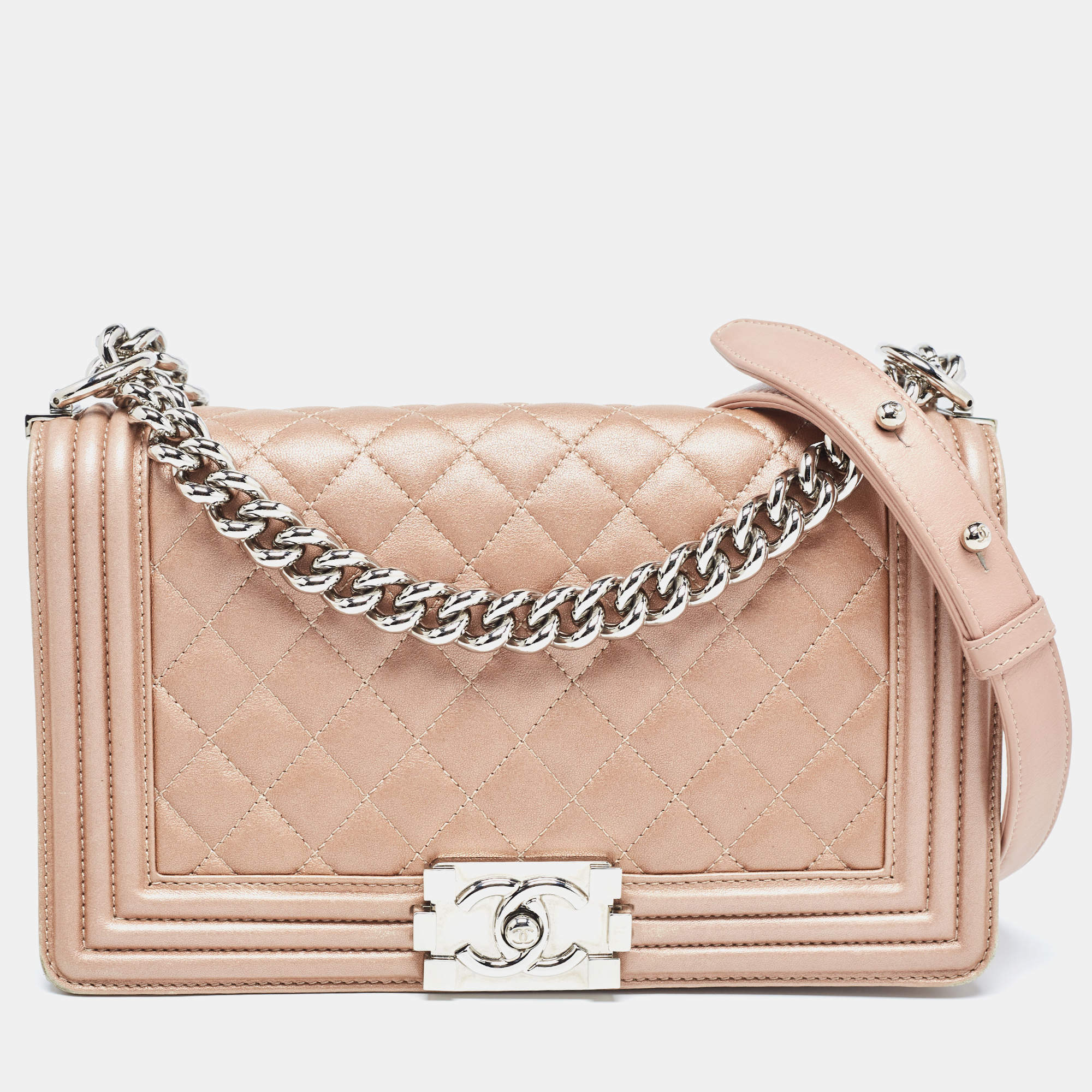 Pre Owned Chanel Metallic Beige Quilted Leather Medium Boy Flap Bag