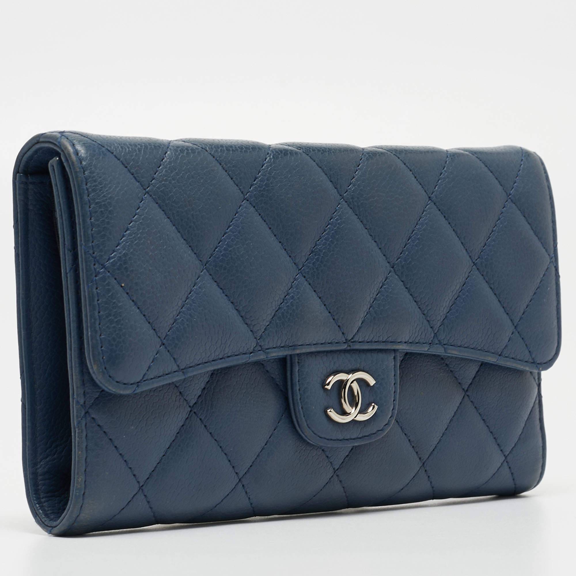 Chanel classic flap online wallet caviar