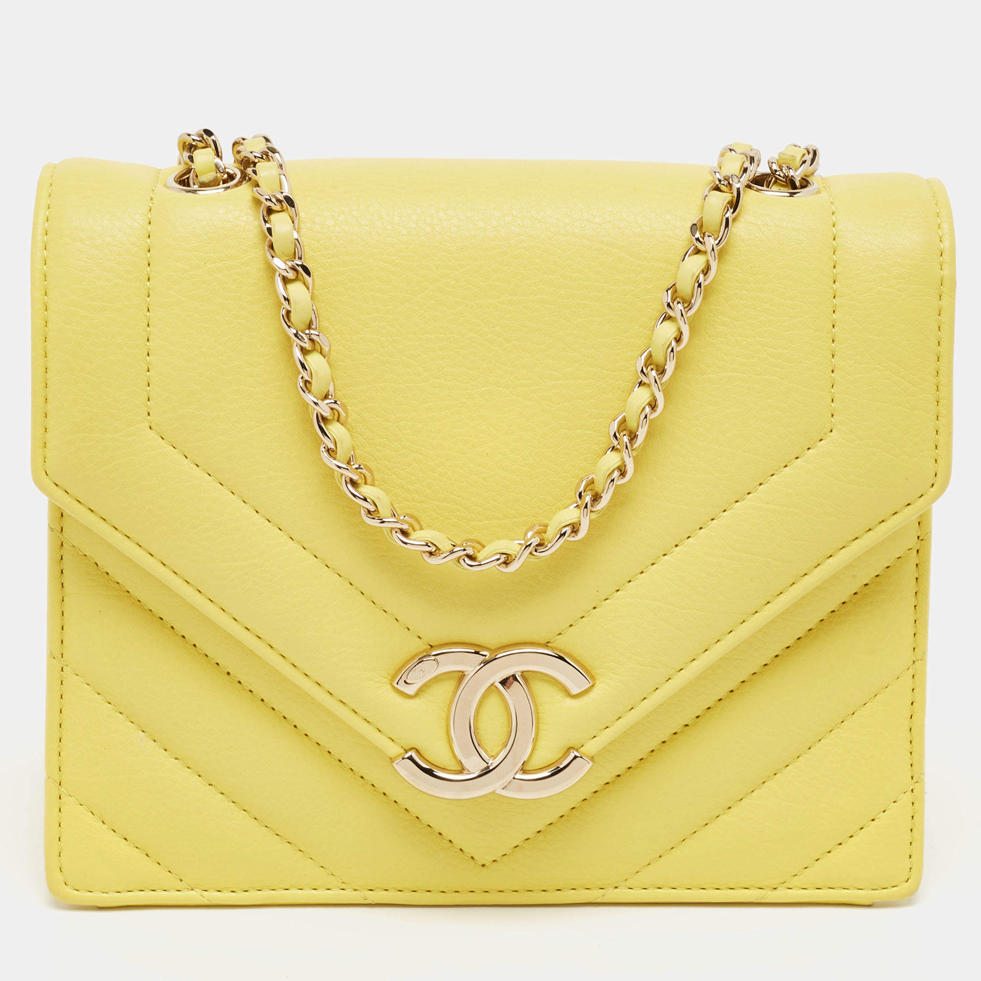 Pre Owned Chanel Yellow Leather  Small Vintage Chevron Flap Bag