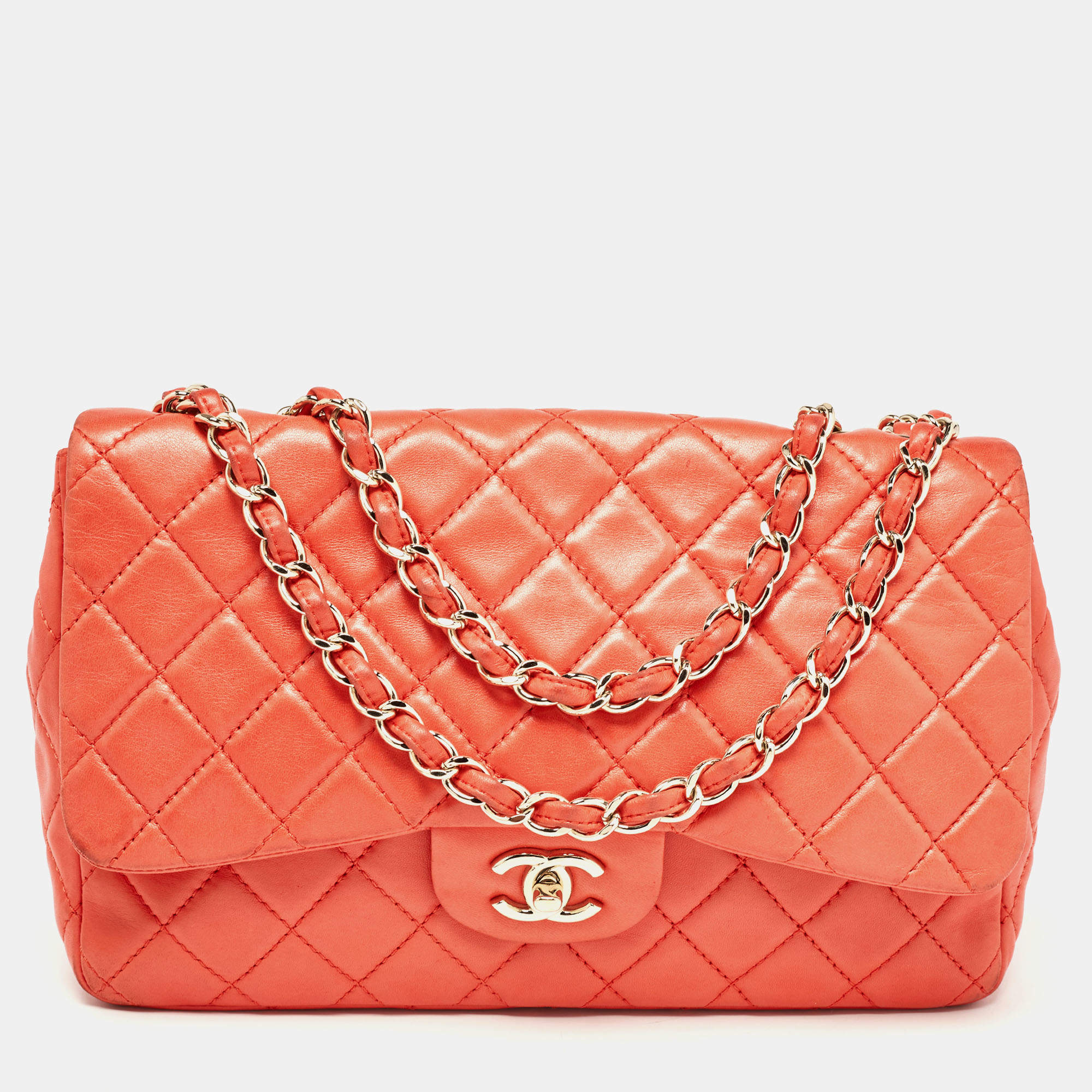 مملوكة مسبقًا Chanel Coral Red Quilted Lambskin Leather Jumbo Classic Single Flap Bag