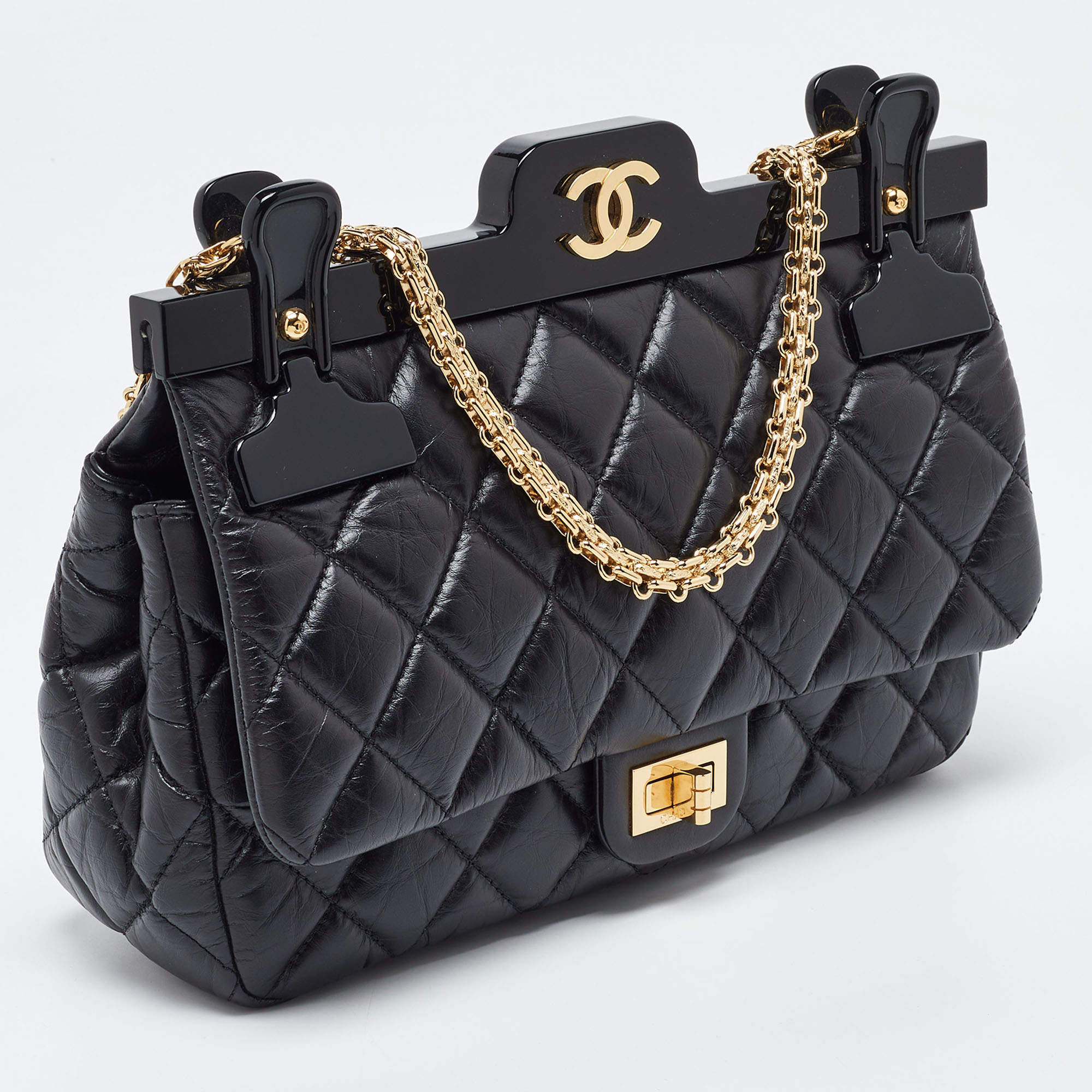 Chanel discount hanger bag