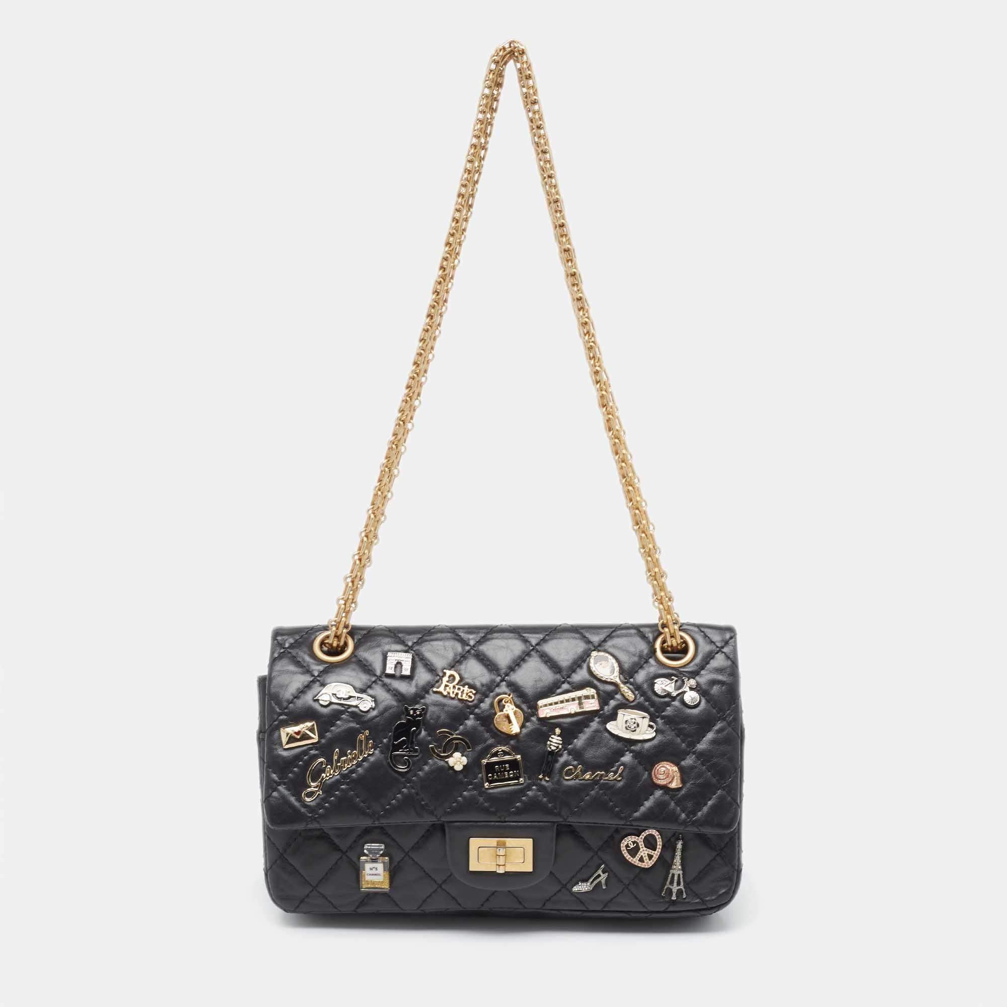 Pre Owned Chanel Black Quilted Aged Leather 225 Lucky Charm Reissue 2.55 Flap Bag