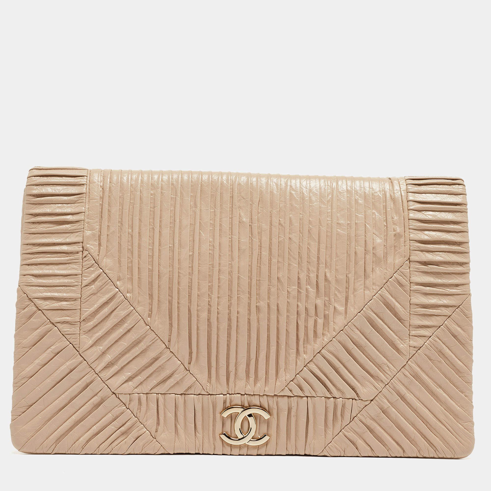Pre Owned Chanel Beige Leather Coco Pleats Flap Clutch