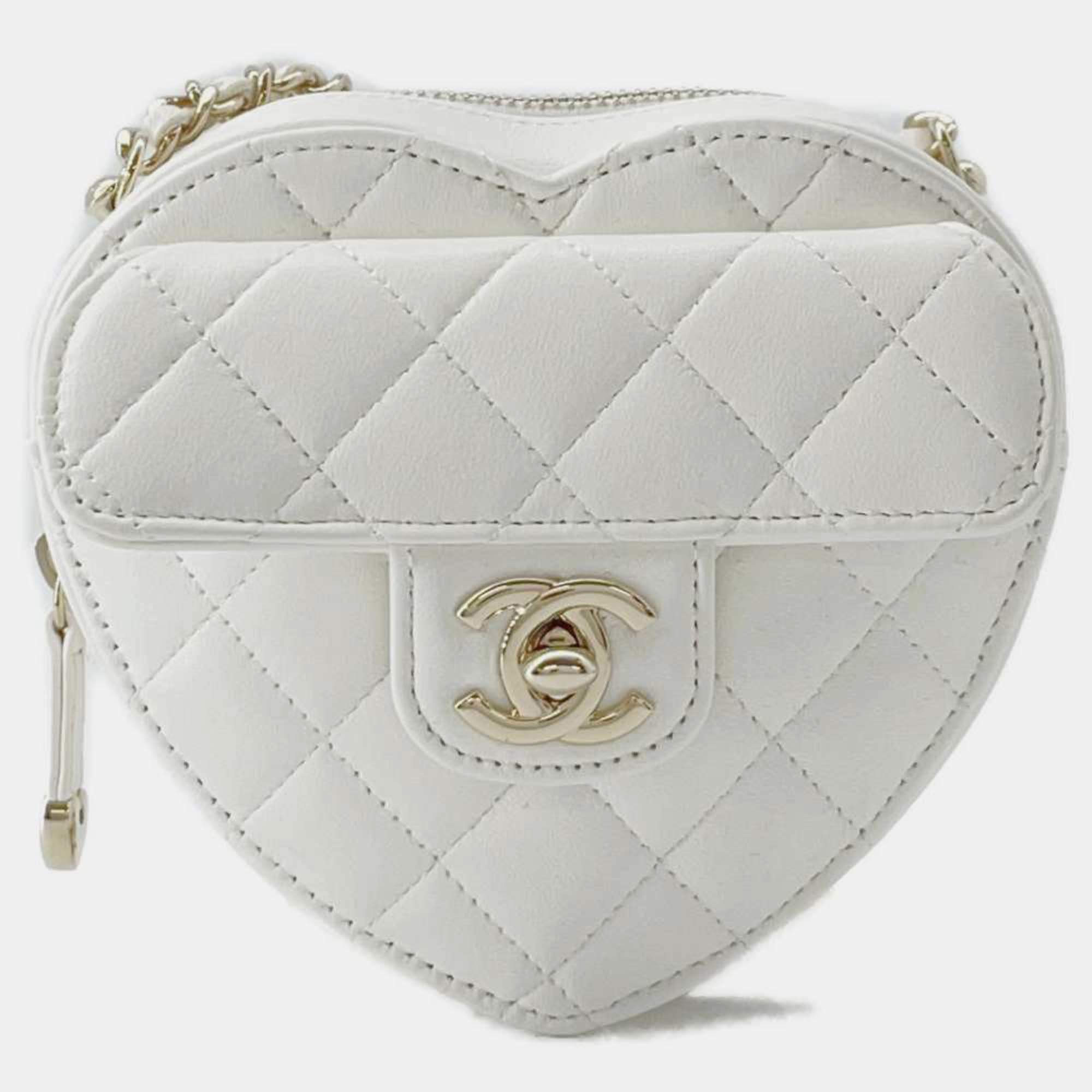 Pre Owned Chanel White Lambskin Matelasse Large CC In Love Heart Bag