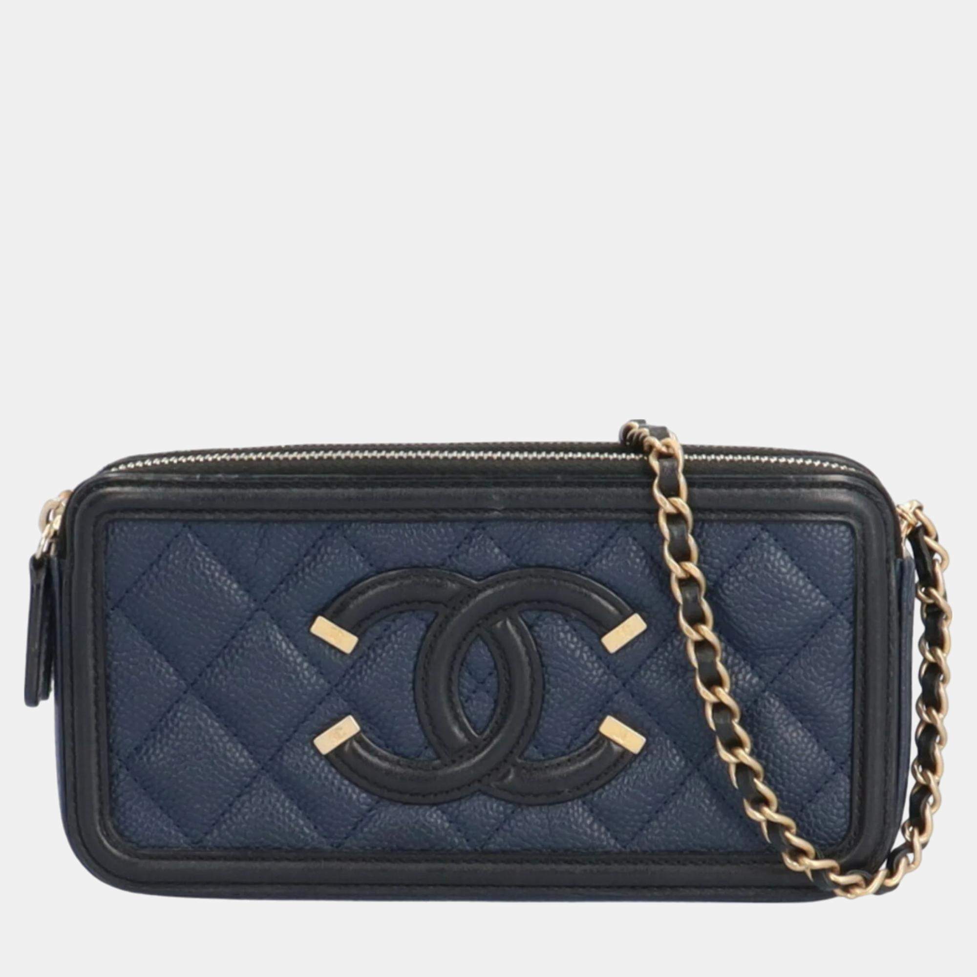 Chanel Blue Leather CC Filigree Shoulder Bag