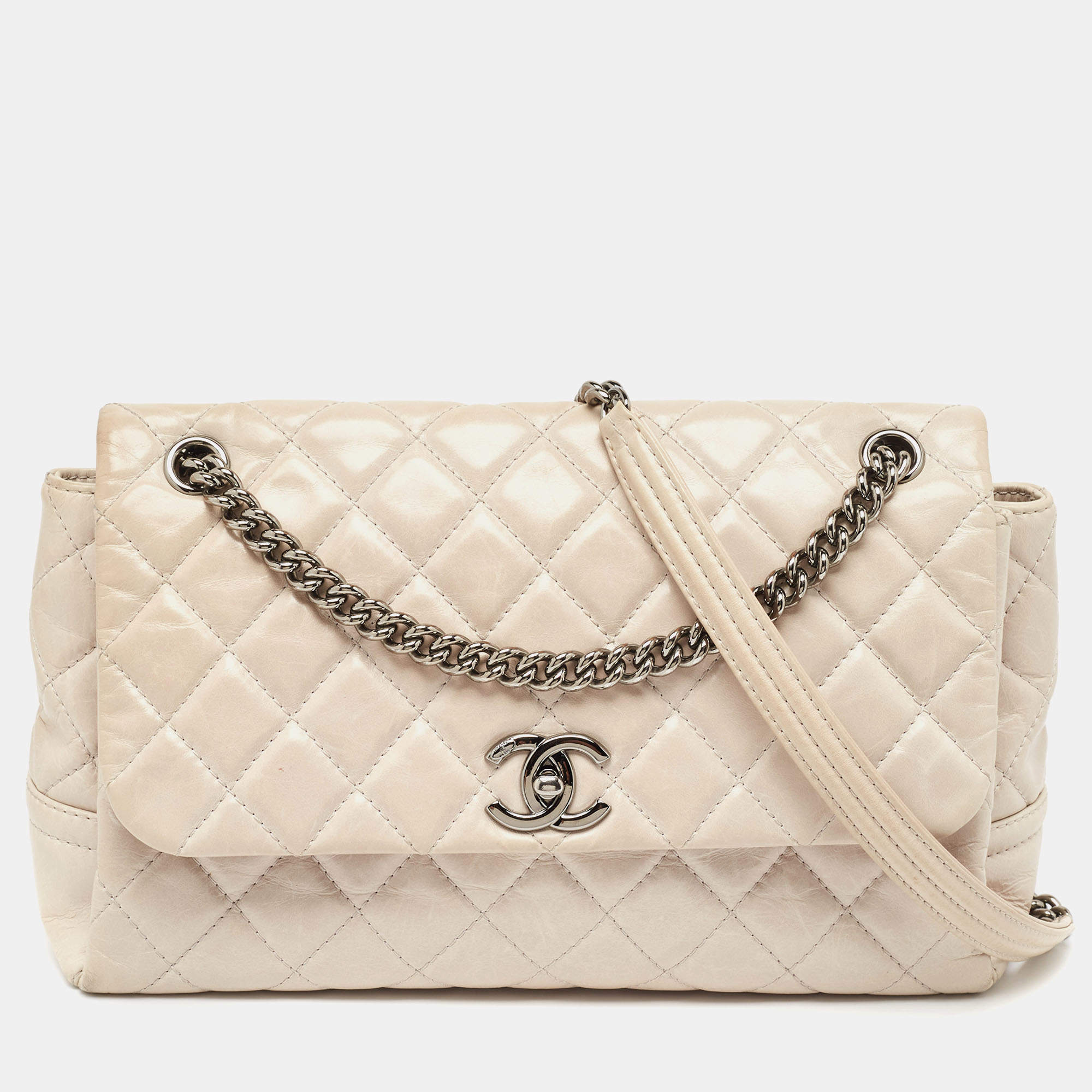 Pre Owned Chanel Light Grey Quilted Leather Lady Pearly Flap Bag