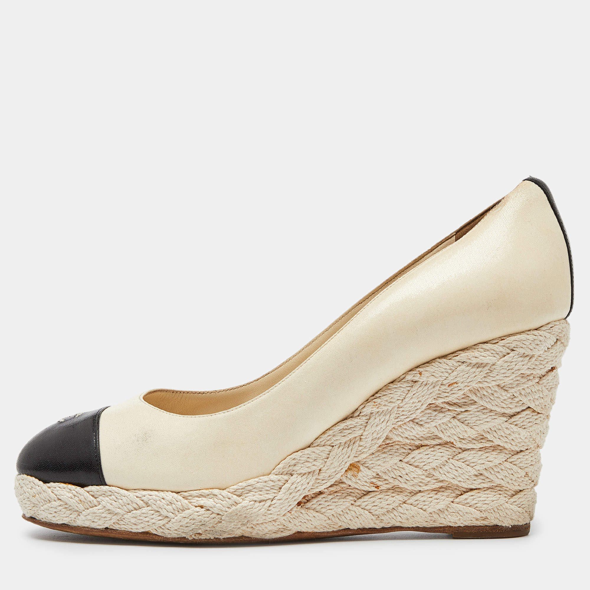 Pre Owned Chanel Cream/Black Leather CC Cap Toe Espadrille Wedge Pumps Size 41