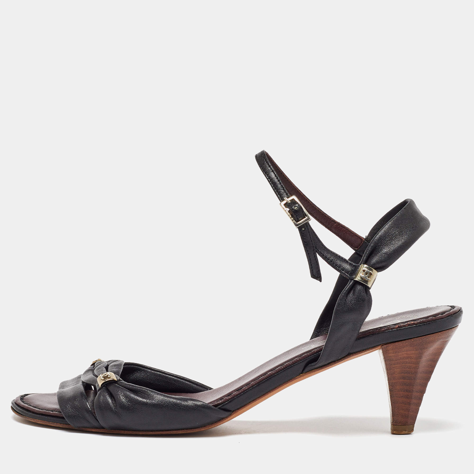 Pre Owned Chanel Black Leather Ankle Strap Sandals Size 40.5