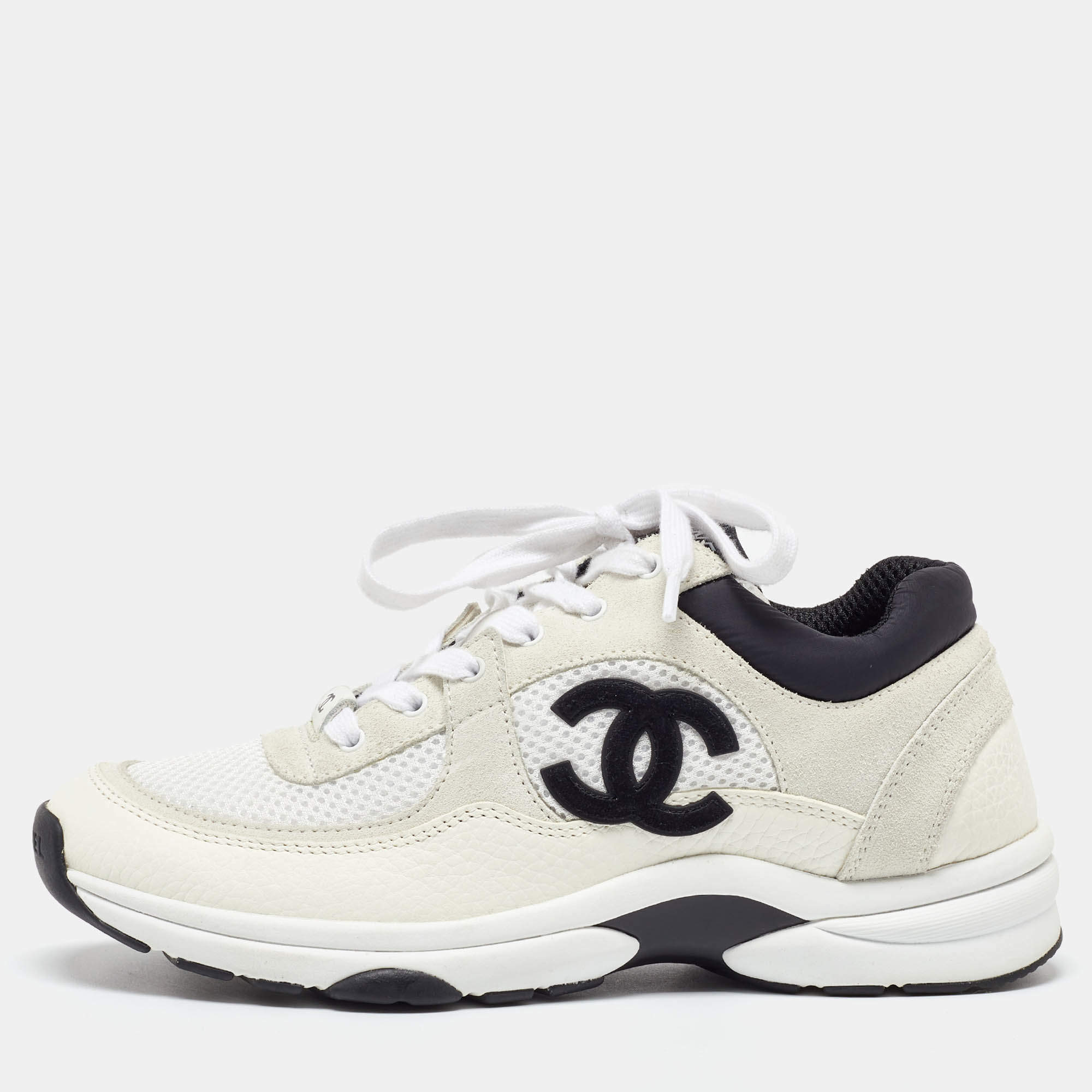 Pre Owned Chanel White Mesh and Suede Low Top Sneakers Size 38.5