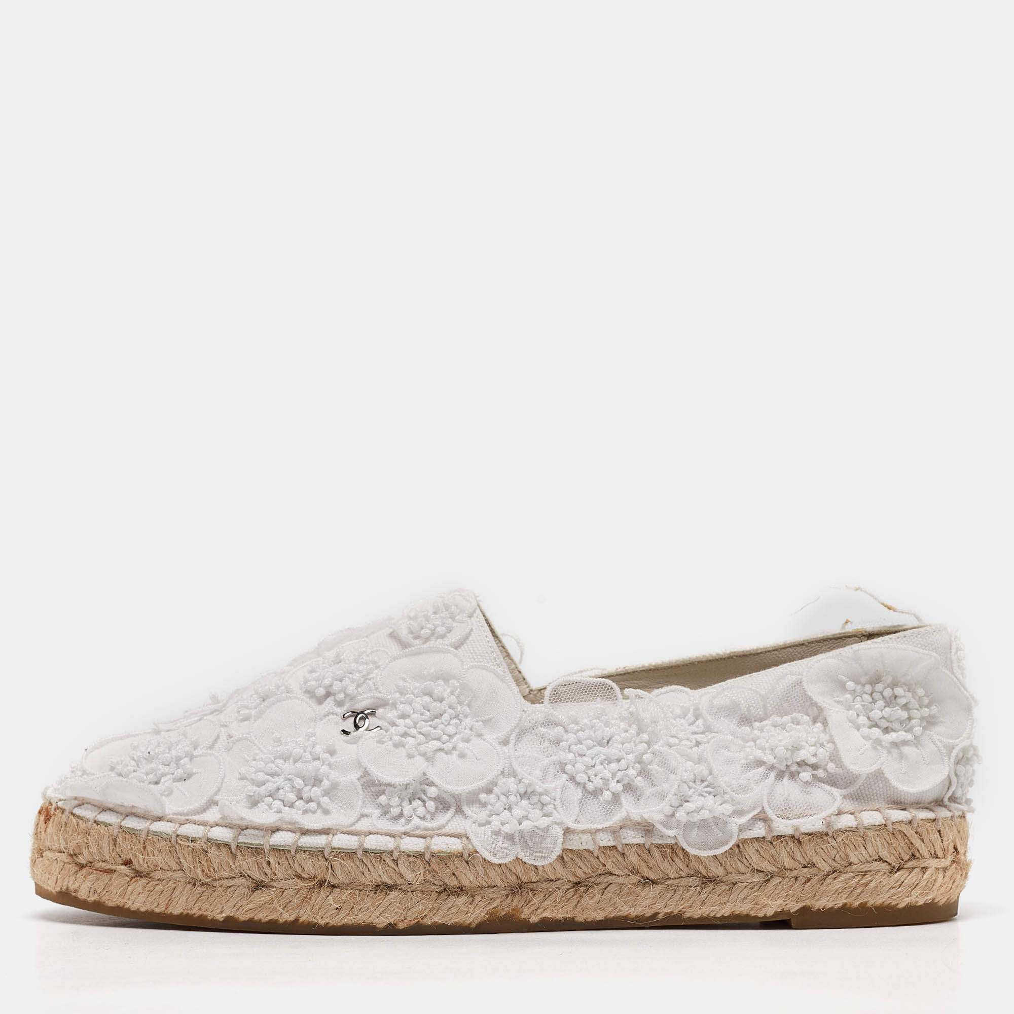 Chanel White Canvas CC Camellia Applique Espadrille Flats Size 36