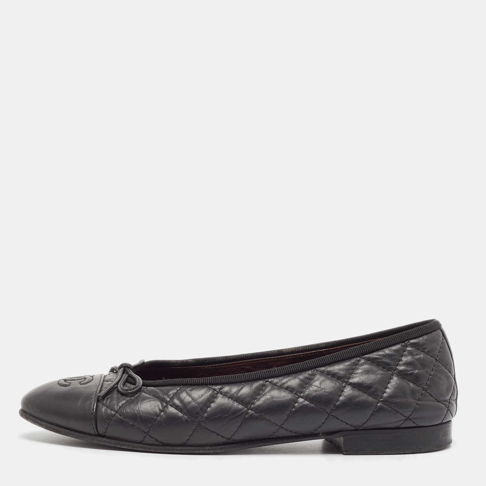 Chanel Black Quilted Leather CC Bow Ballet Flats Size 37