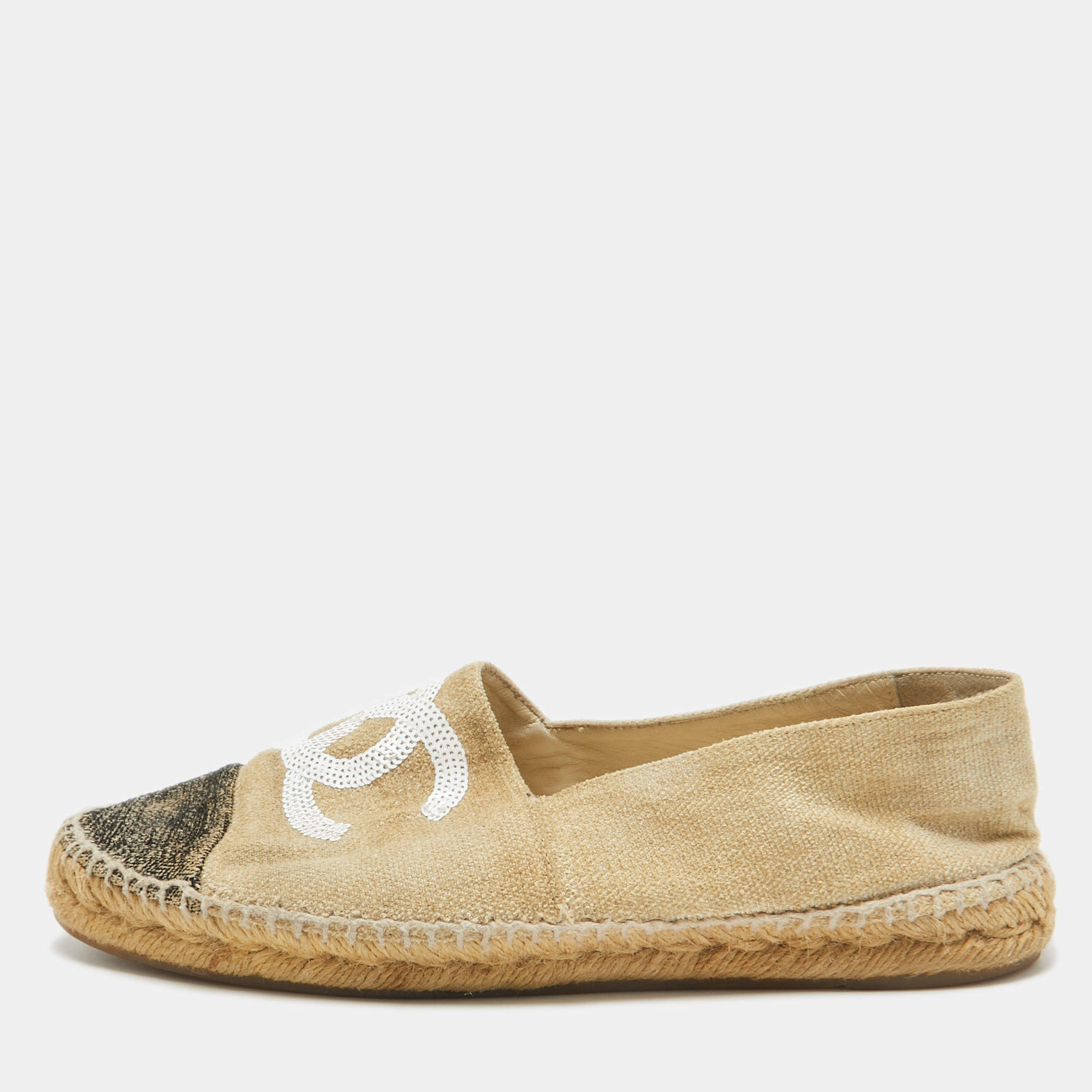 Pre Owned Chanel Beige Raffia CC Cap Toe Espadrille Flats Size 40