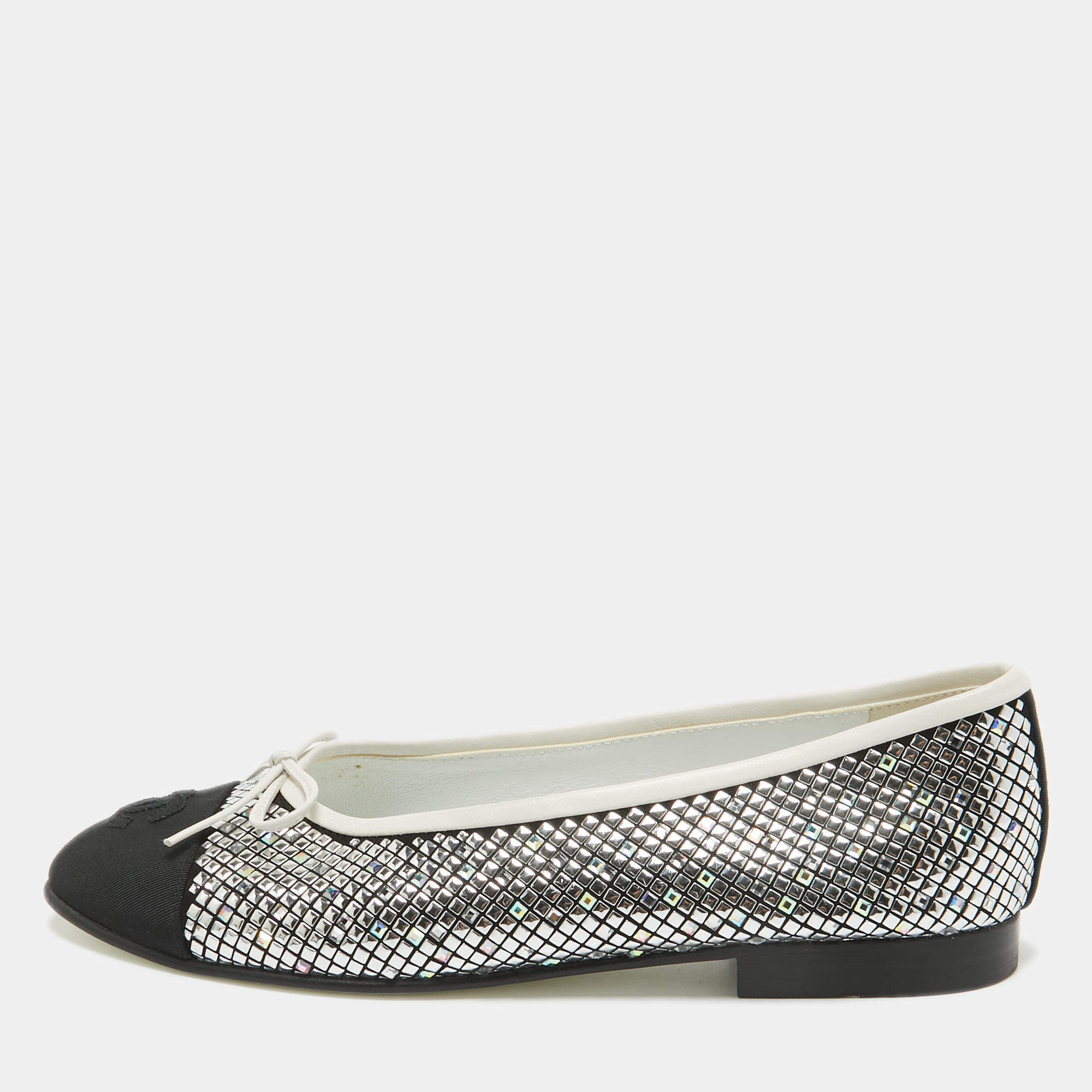 Pre Owned Chanel Silver/Black Crystals and Suede CC Ballet Flats Size 36