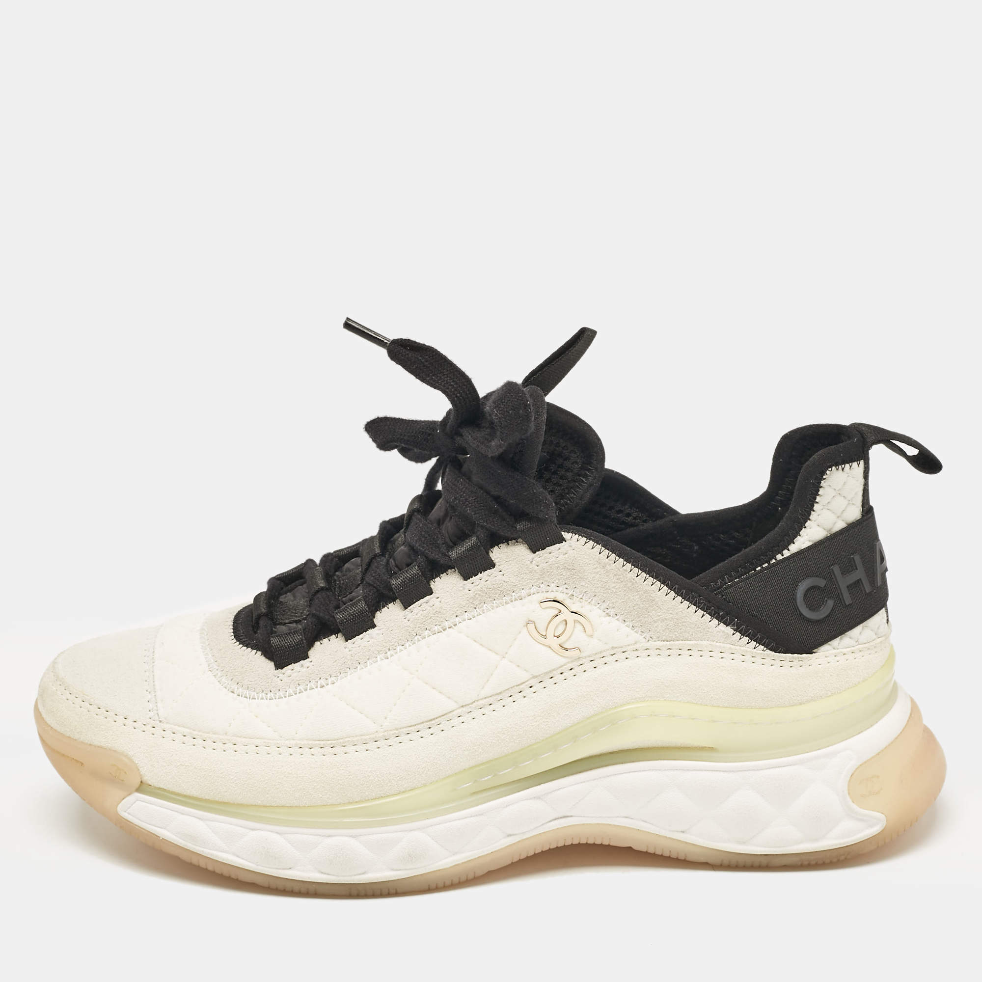 Pre Owned Chanel White/Black Fabric and Suede CC Low Top Sneakers Size 38