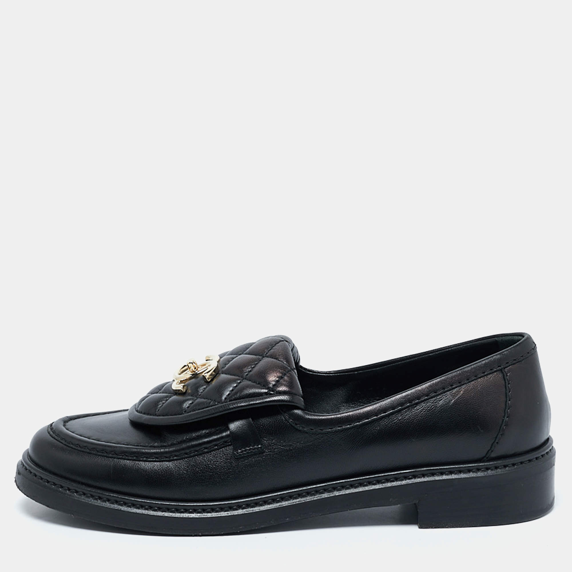Chanel Black Quilted Leather CC Turnlock Slip On Loafers Size 38.5