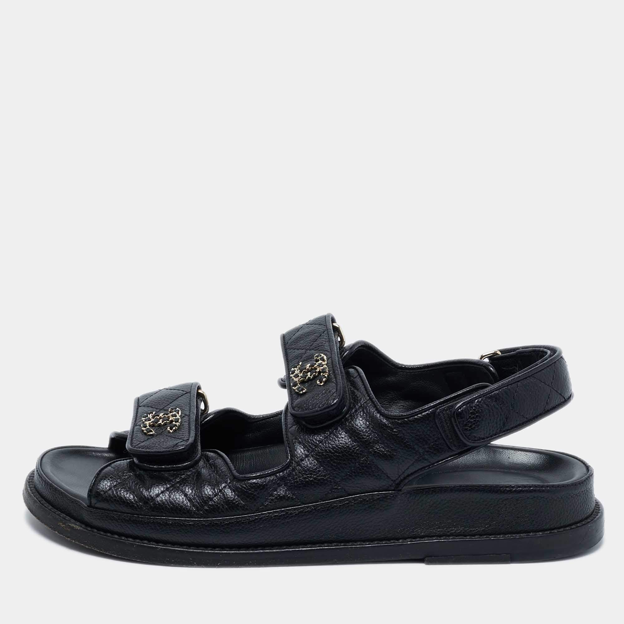 CHANEL 38ハーフ CHANEL Leather Quilted Motorcycle CC Logo Side Zip Mid Biker