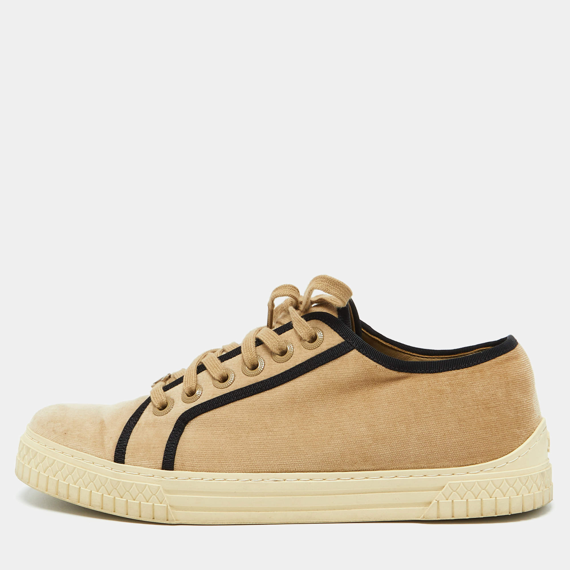 Chanel Tan/Black Velvet CC Low Top Sneakers Size 38.5