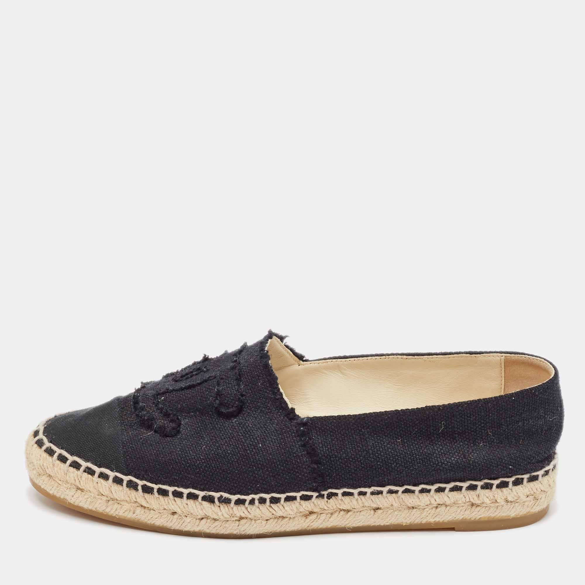 Pre Owned Chanel Black Canvas CC Cap Toe Slip On Espadrille Flats Size 39