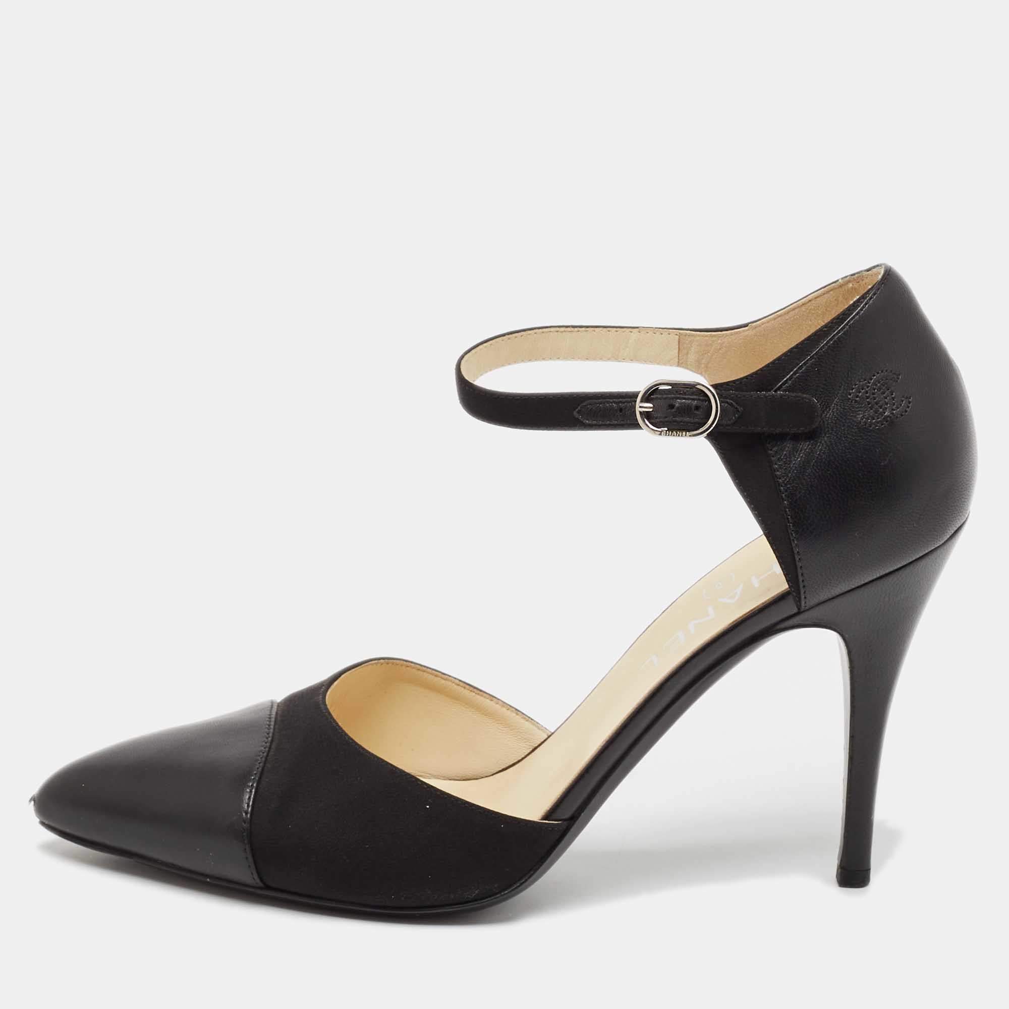 Pre Owned Chanel Black Leather and Fabric CC Ankle Strap Pumps Size 40