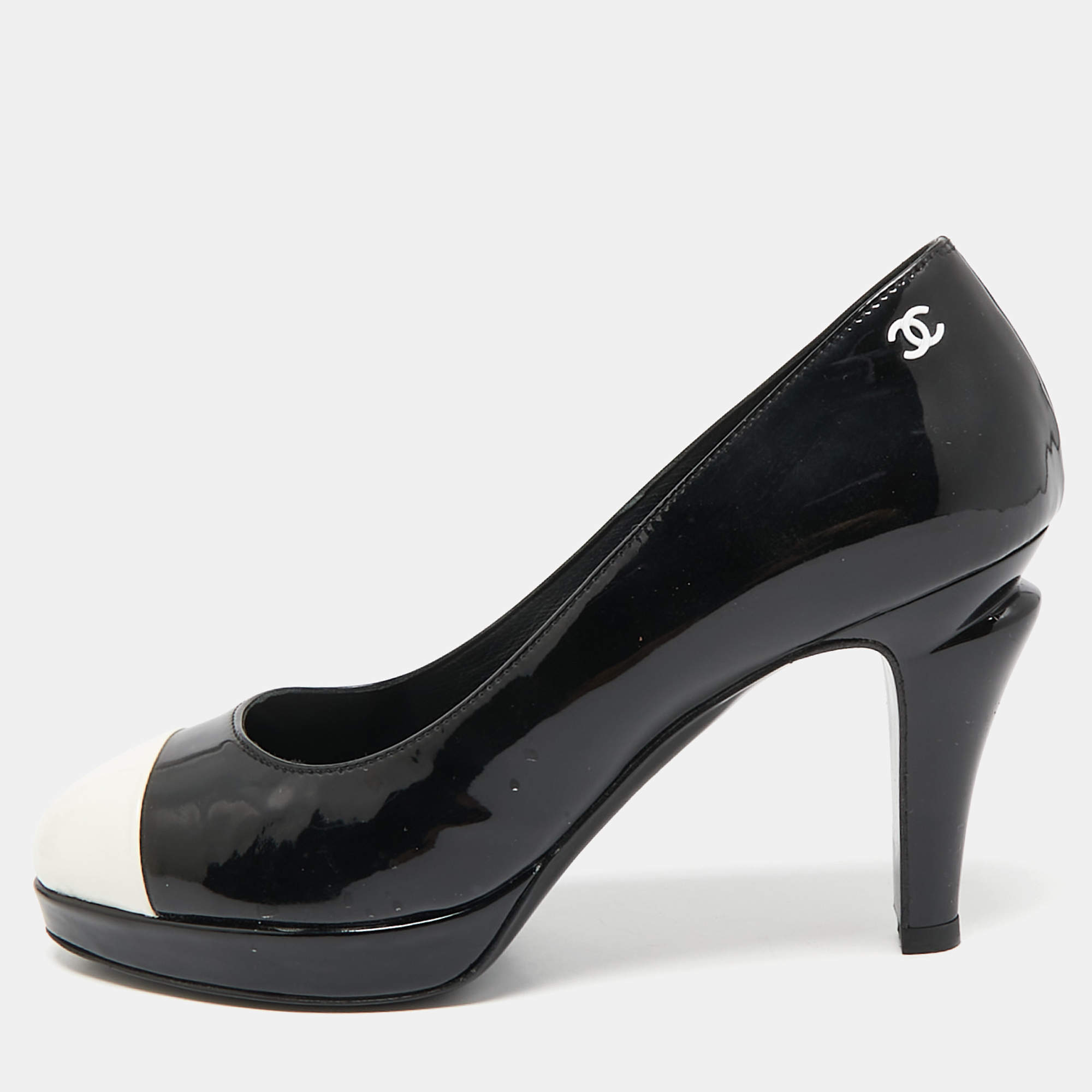 Chanel Black/White Patent Leather CC Cap Toe Platform Pumps Size 37