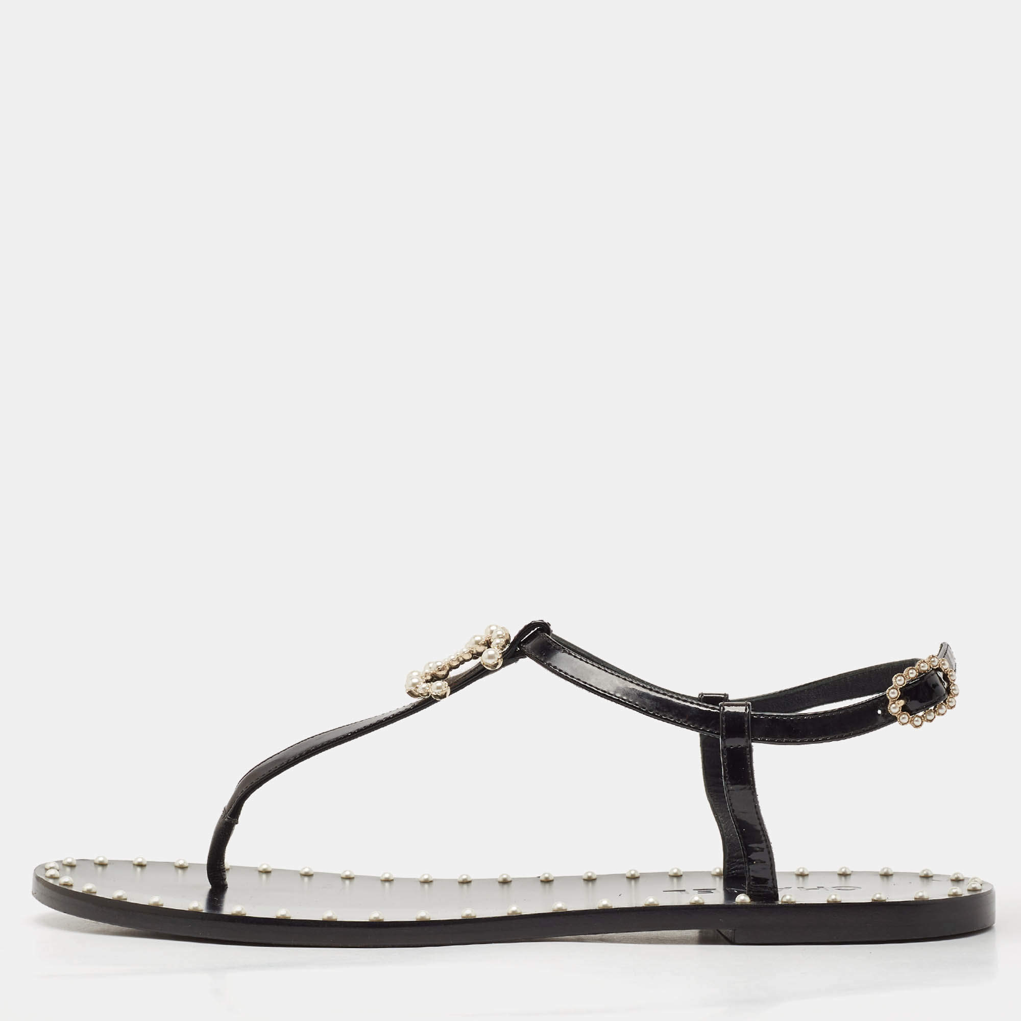 Pre Owned Chanel Black Patent and Leather CC Pearl Embellished Flat Thong Sandals Size 39.5