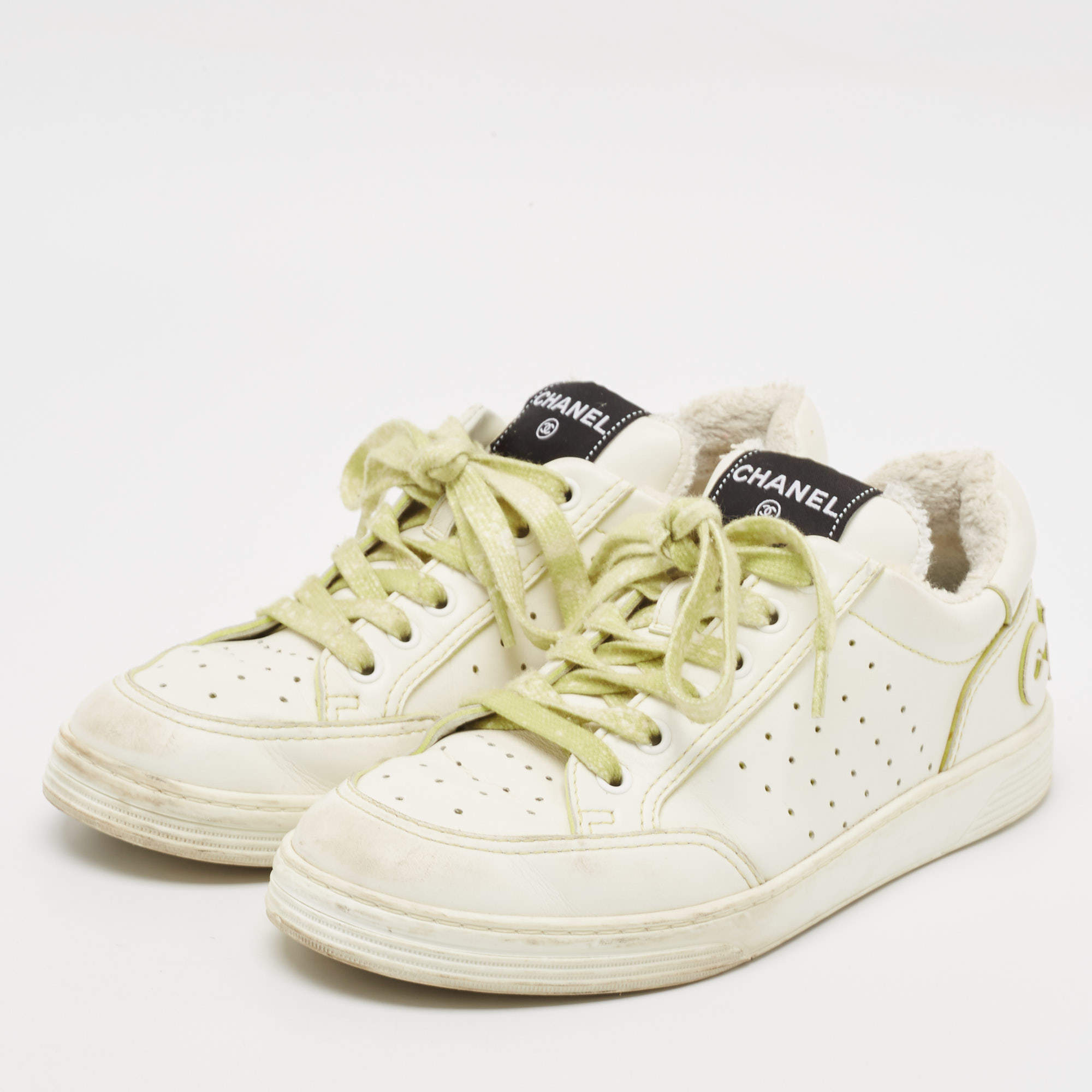 Pre Owned Chanel White Perforated Leather CC Low Top Sneakers Size 38