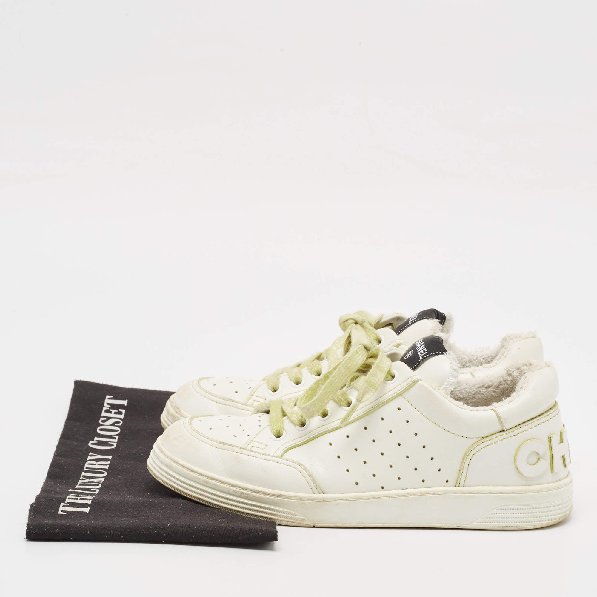 Pre Owned Chanel White Perforated Leather CC Low Top Sneakers Size 38