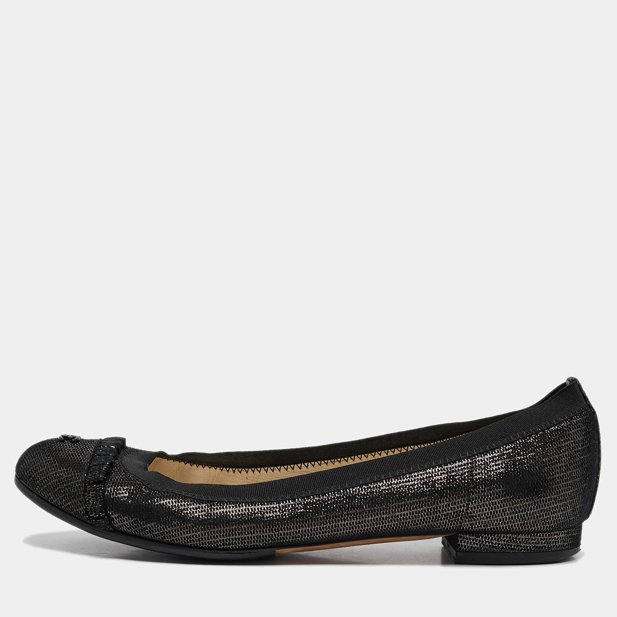 Pre Owned Chanel Brown/Black Textured Suede CC Cap Toe Ballet Flats Size 38