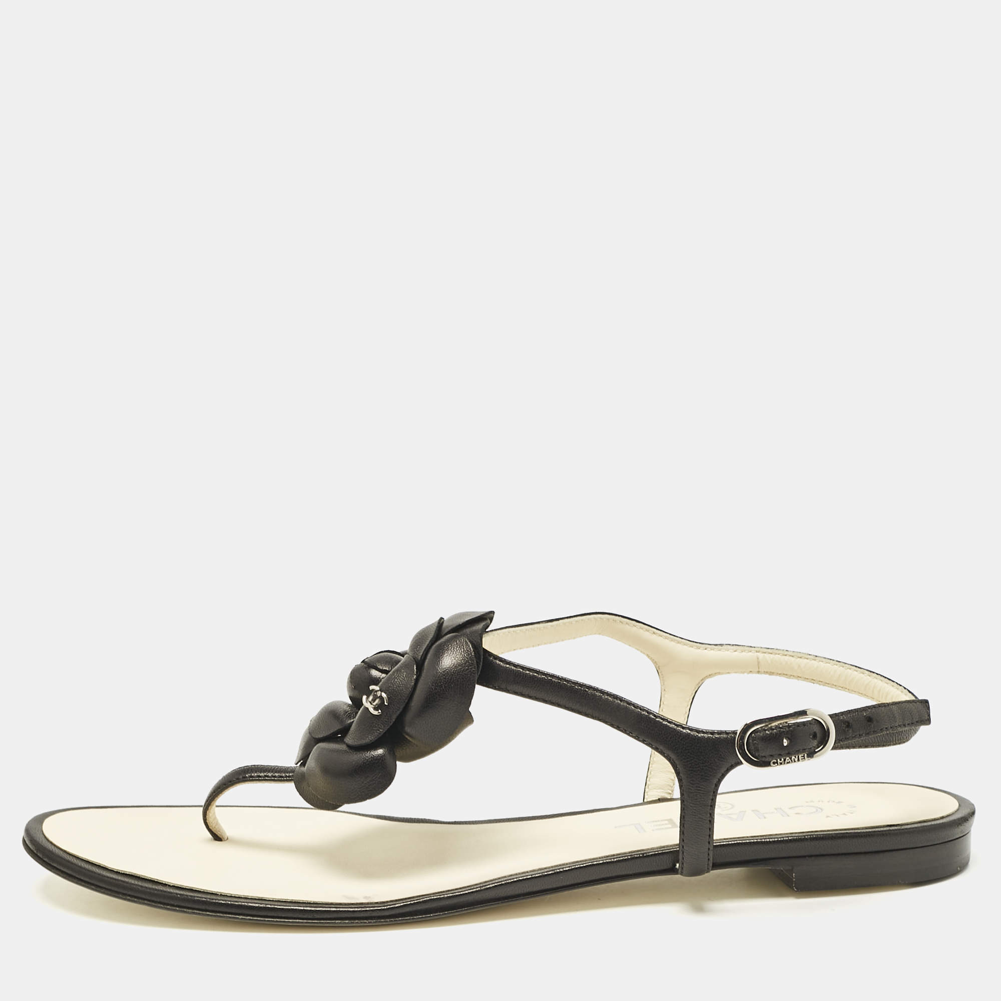 Chanel Black Leather CC Camelia Thong Flat Sandals Size 39