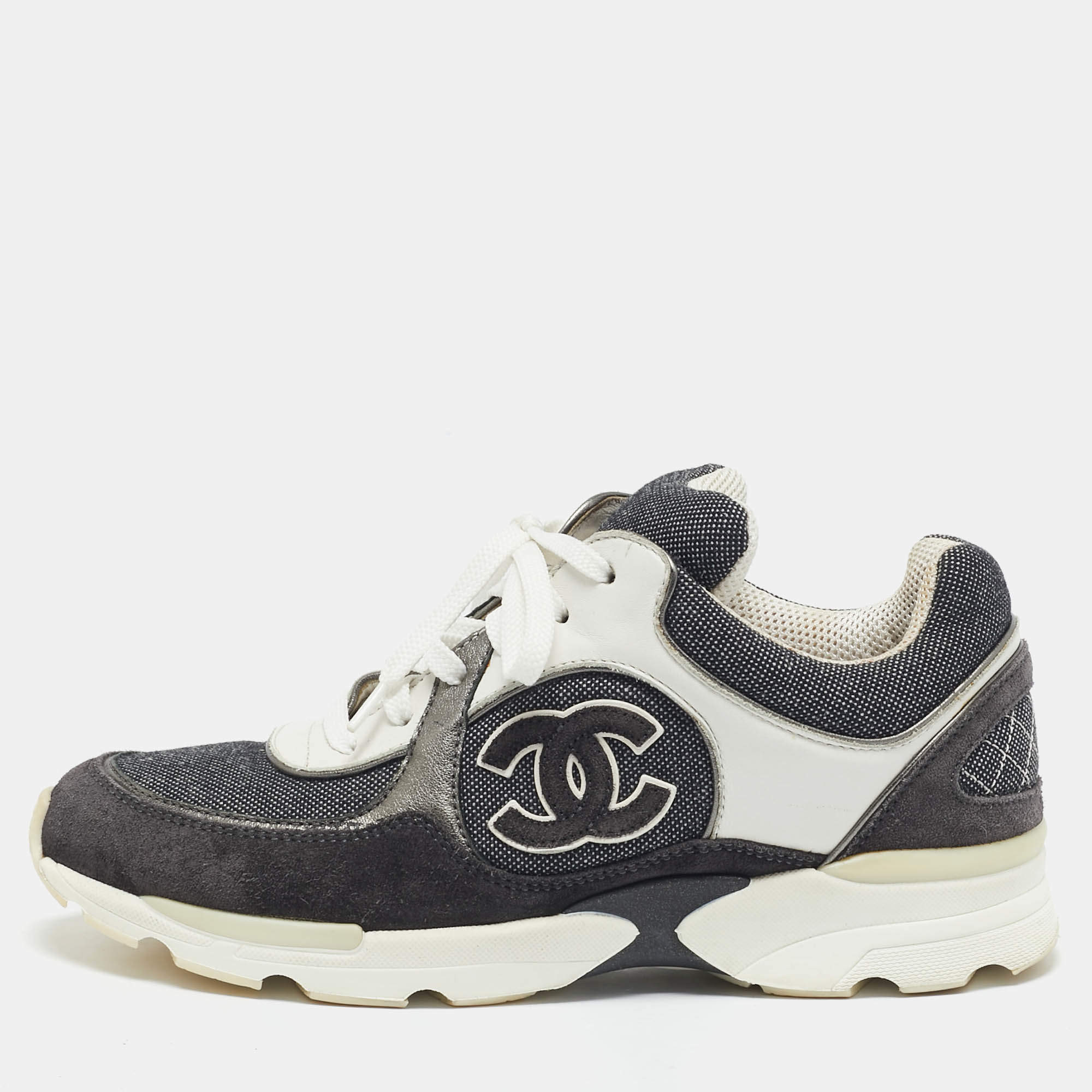 Pre Owned Chanel Multicolor Leather and Canvas CC Interlocking Logo Low Top Sneakers Size 36