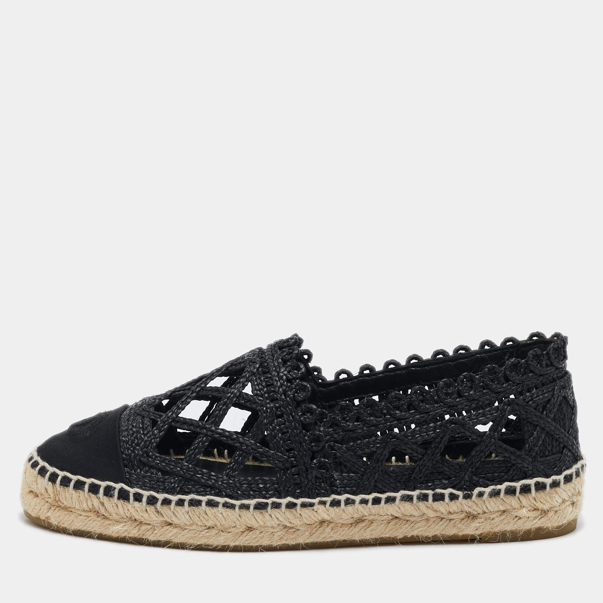 Pre Owned Chanel Black Canvas and Raffia Espadrille Flats Size 37