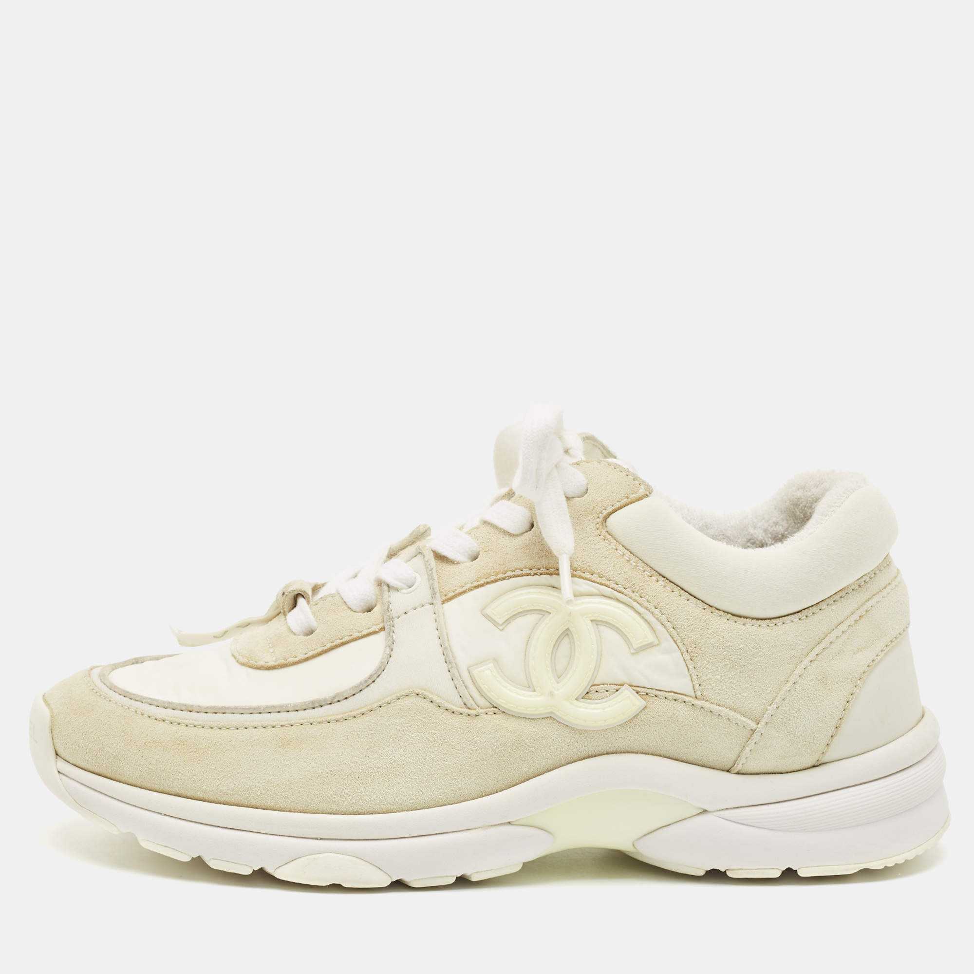 Pre Owned Chanel Grey/White Suede and Nylon CC Logo Lace Up Sneakers Size 38