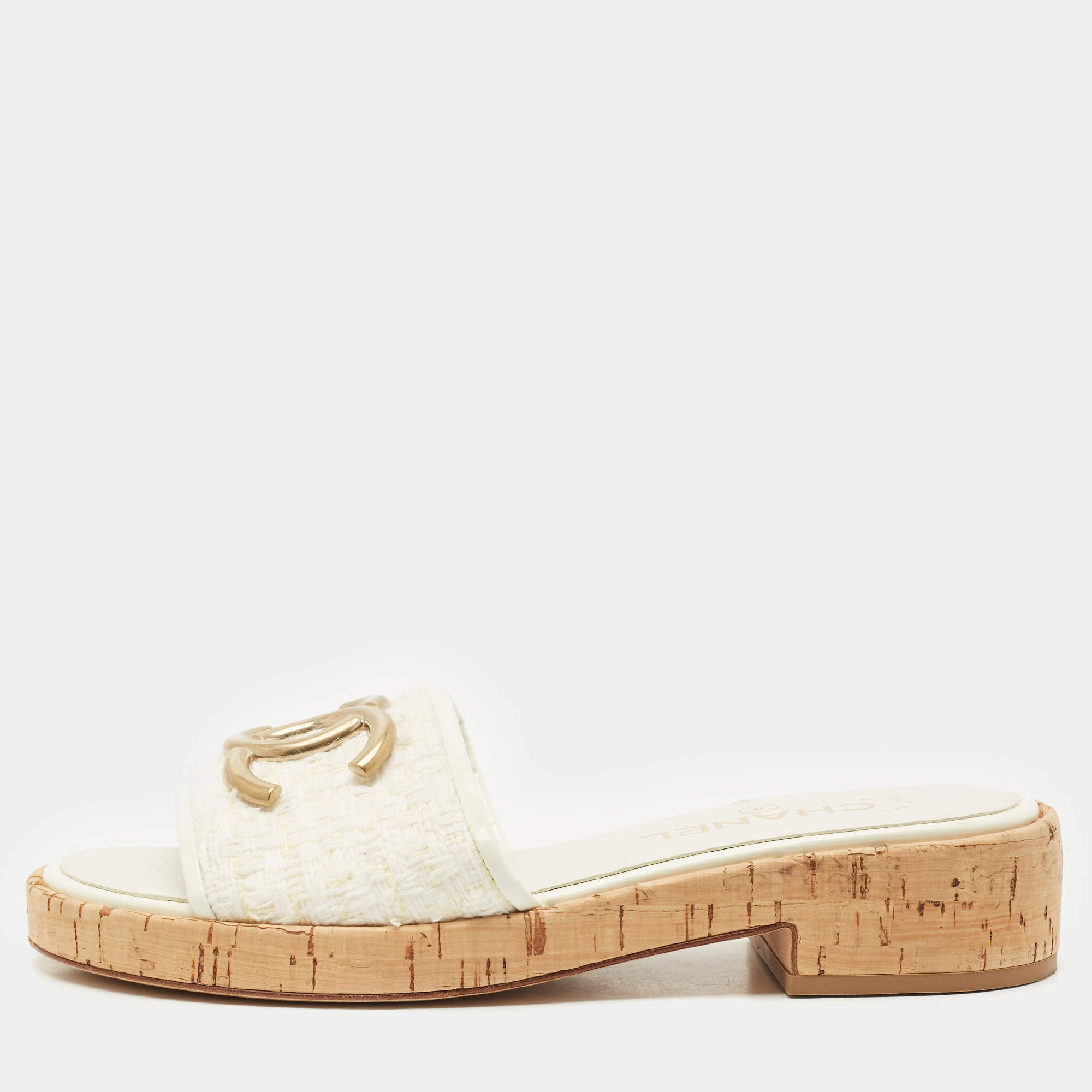 Chanel Off White Tweed and Patent Chain Detail Cork Slide Sandals Size 36.5