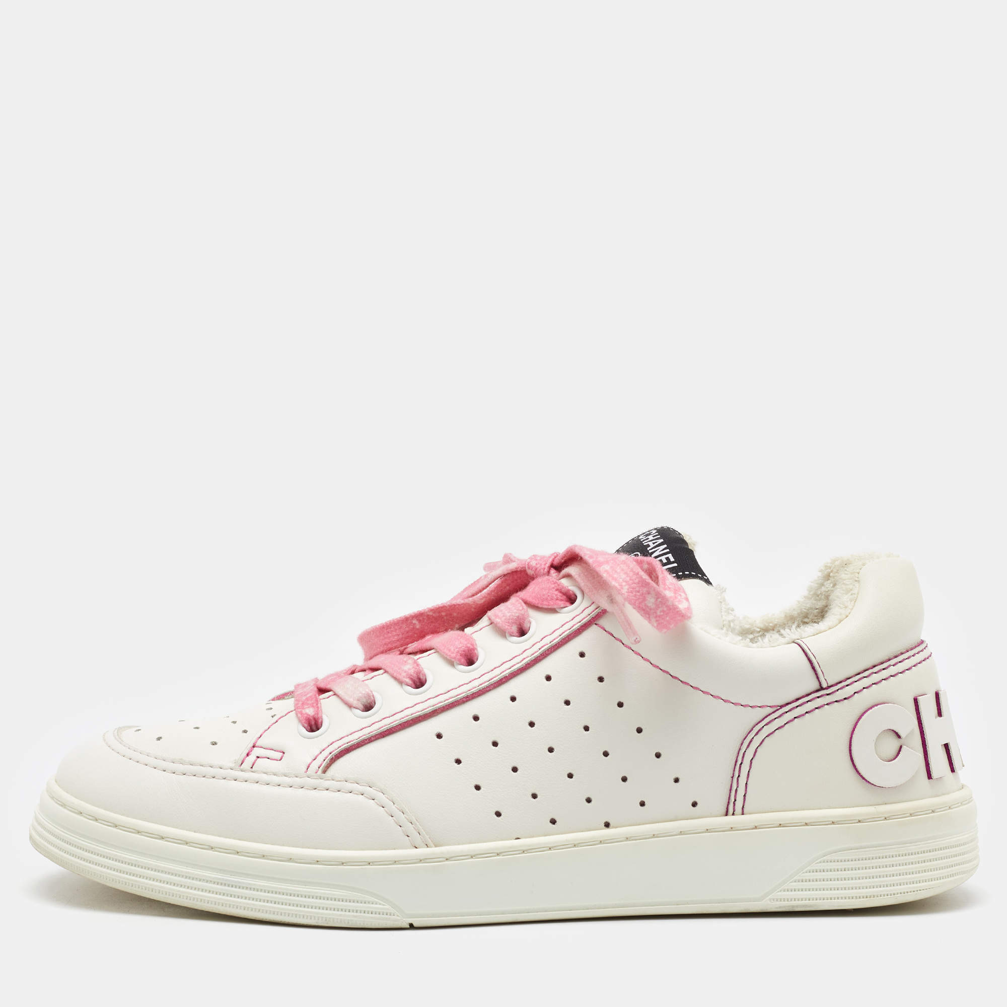 Chanel White Perforated Leather 21P Logo Low Top Sneakers Size 41.5