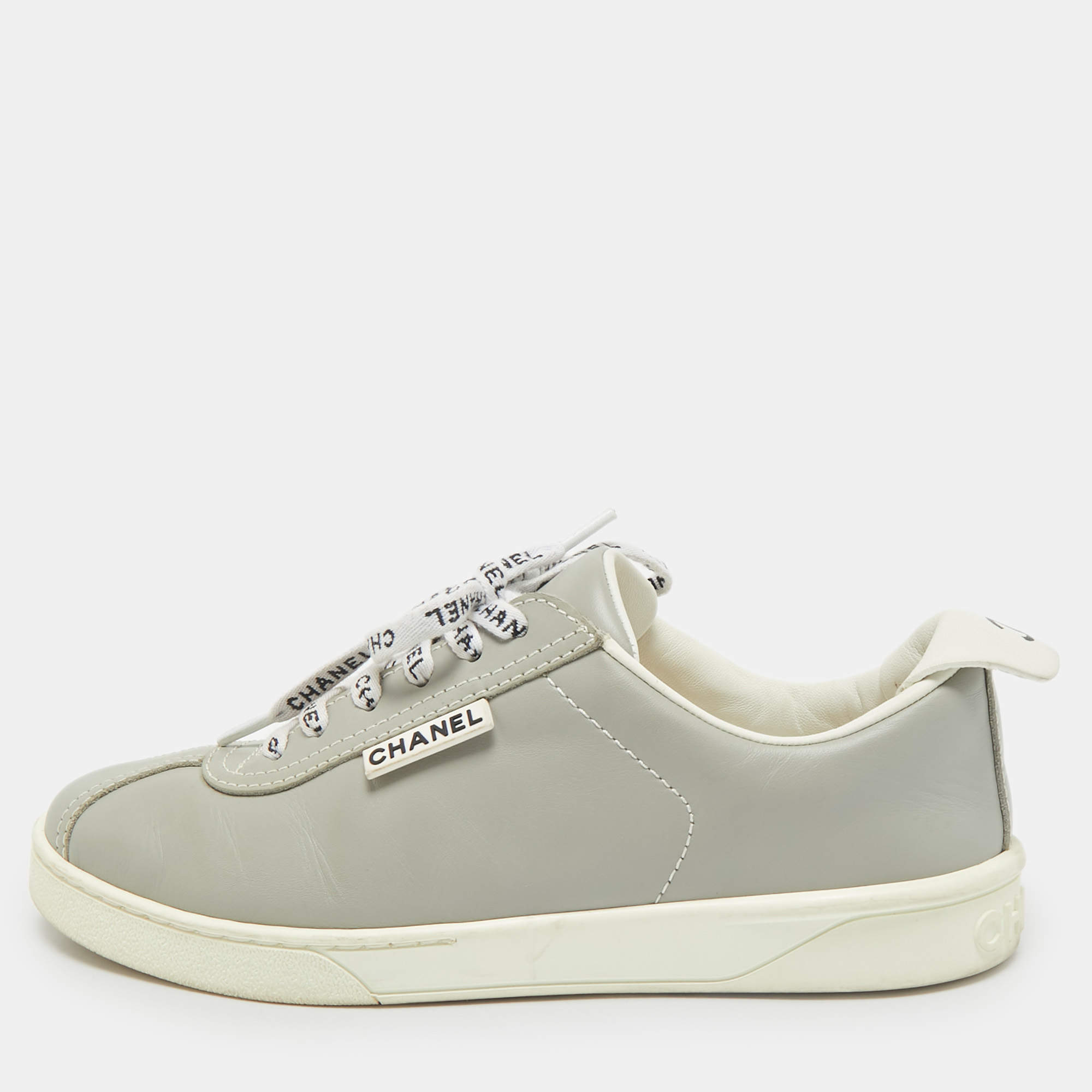 Chanel Grey/White Leather Weekender Sneakers Size 37.5