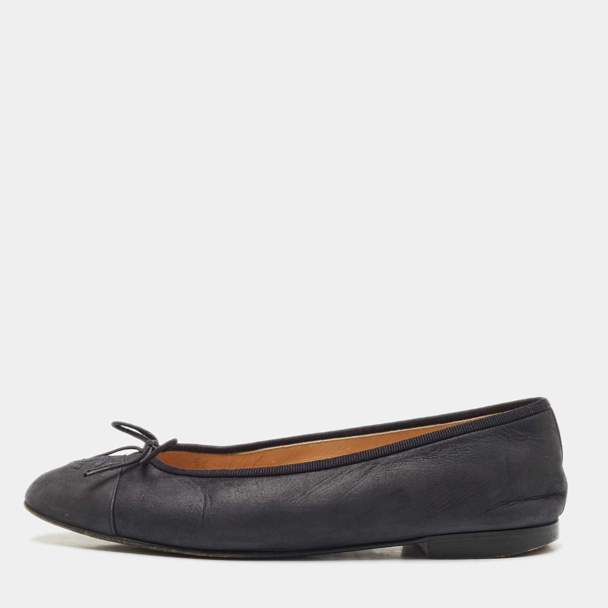 Chanel Black Leather CC Cap Toe Bow Ballet Flats Size 39