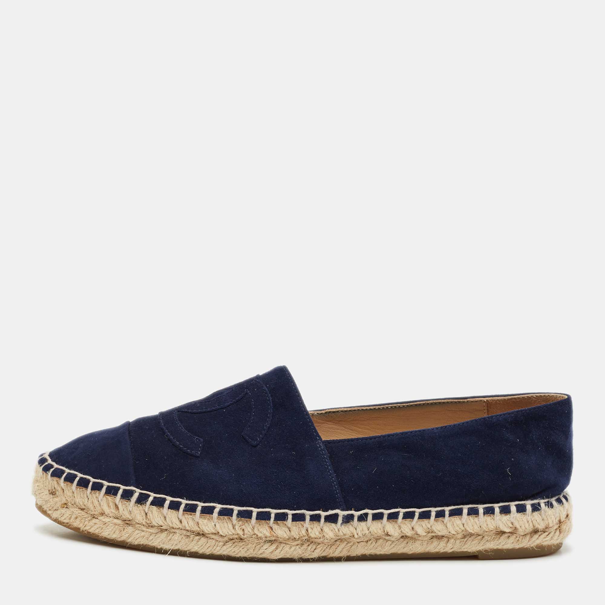 Pre Owned Chanel Navy Blue Suede CC Cap Toe Espadrille Flats Size 39
