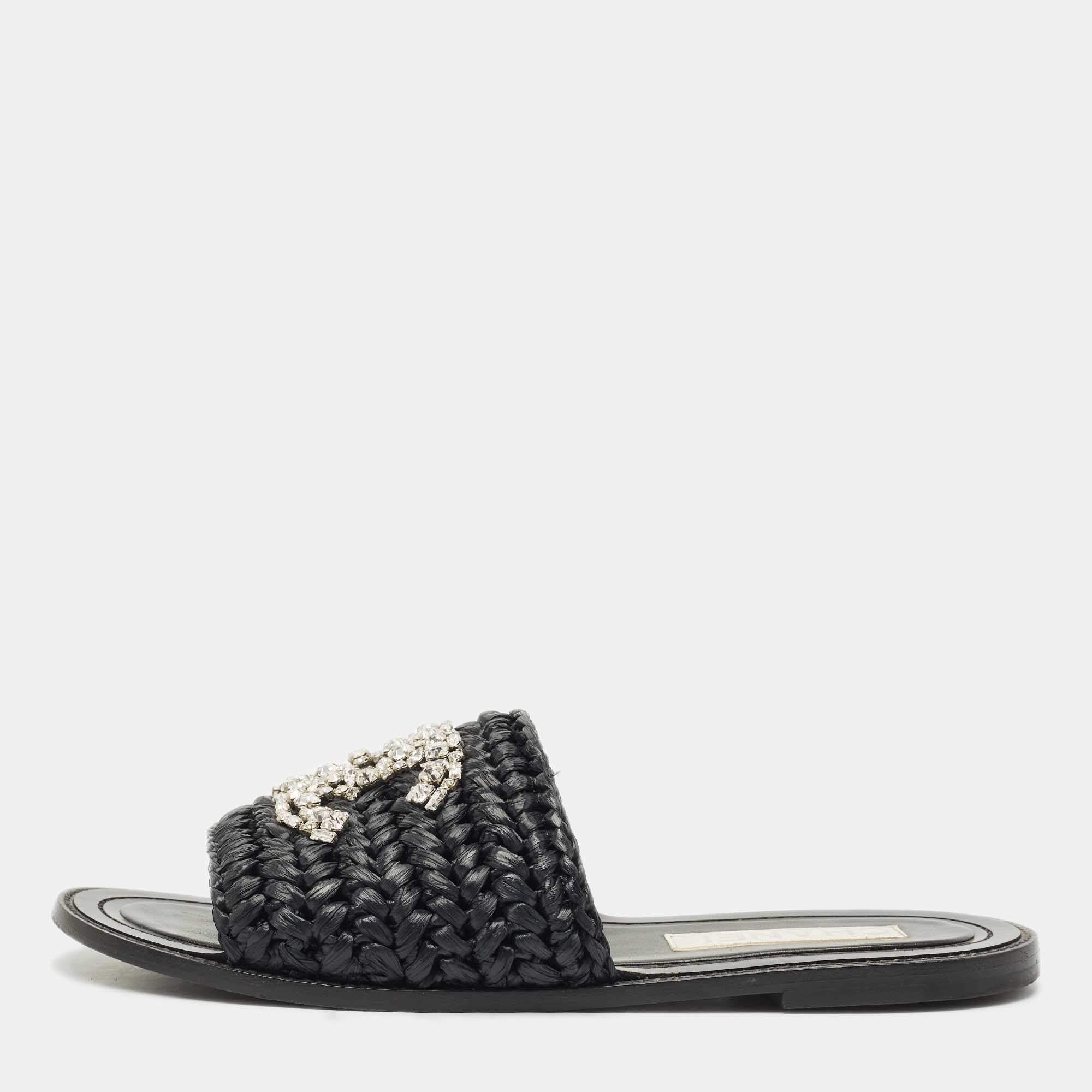 Pre Owned Chanel Black Woven Raffia CC Crystals Flat Slides Size 39.5